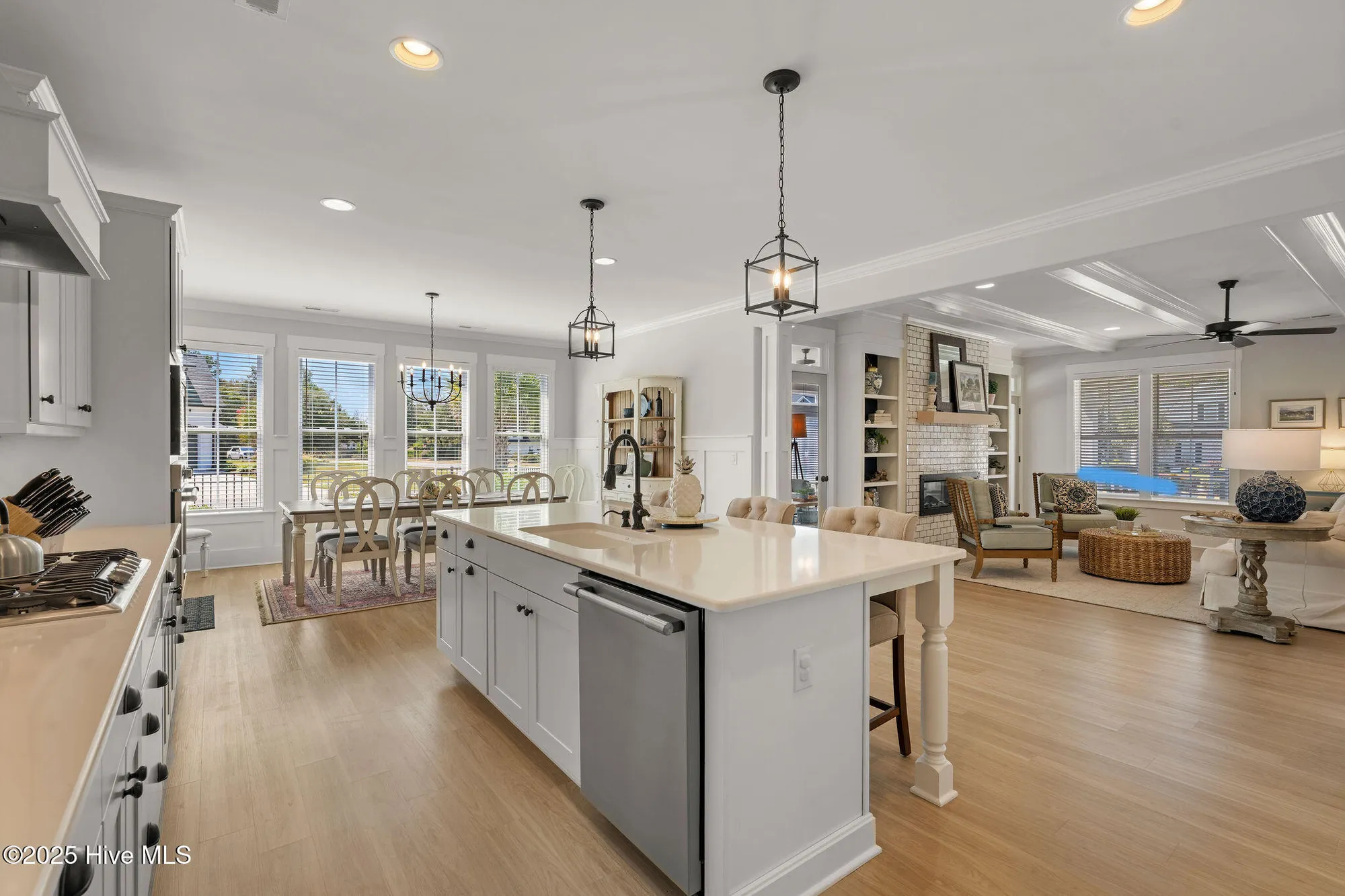 Property Slideshow image 4 of 69 | 2579 compass pointe south wynd ne, Leland, NC, 28451