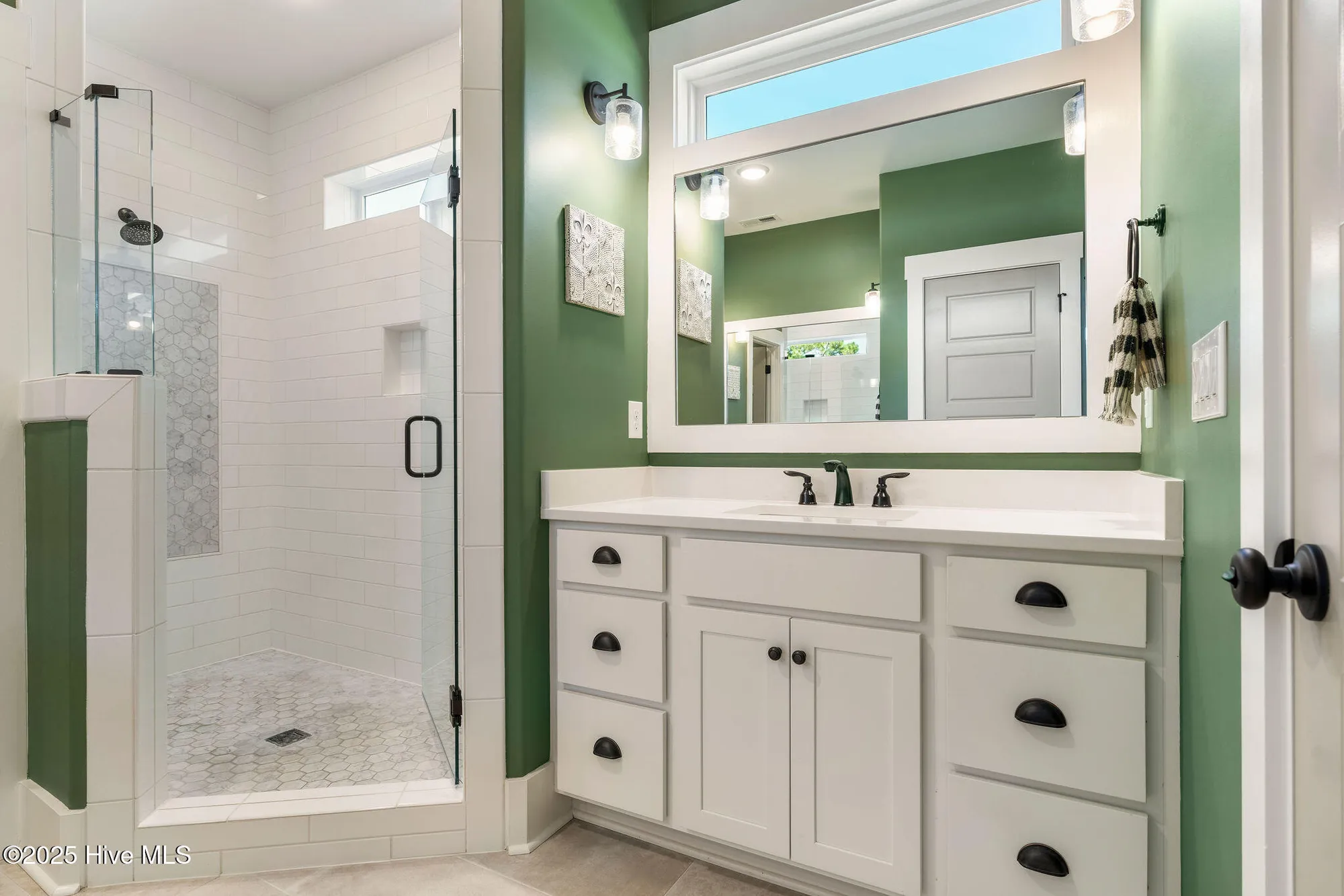 Property Slideshow image 24 of 69 | 2579 compass pointe south wynd ne, Leland, NC, 28451