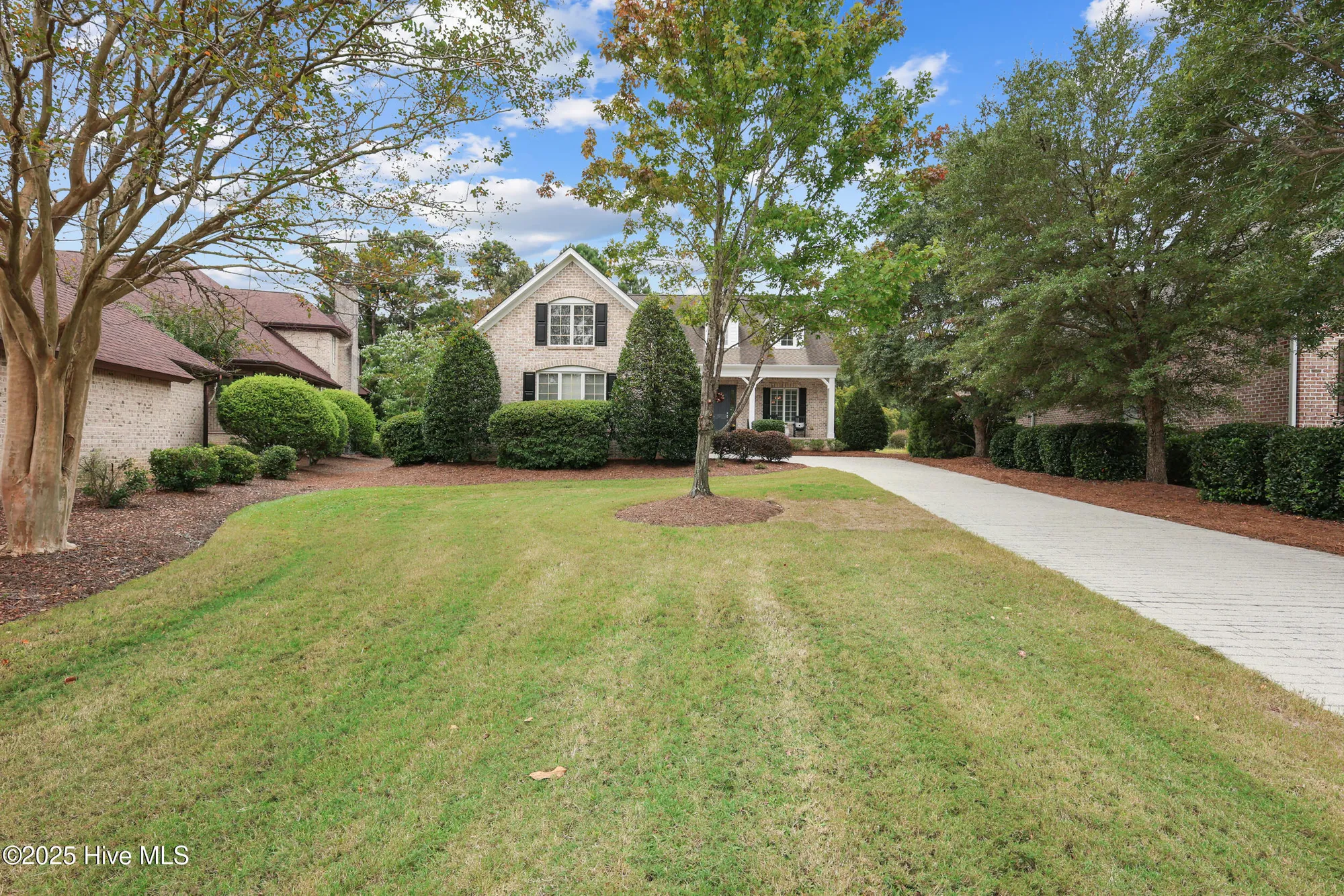 Property Slideshow image 2 of 53 | 527 windstar ln, Wilmington, NC, 28411
