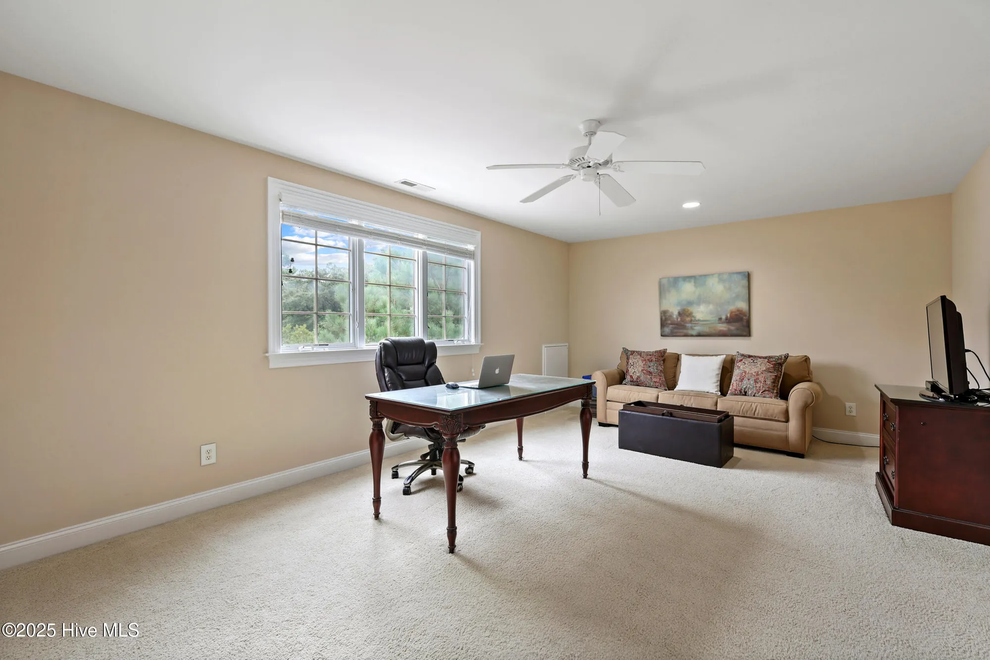 Property Slideshow image 28 of 53 | 527 windstar ln, Wilmington, NC, 28411