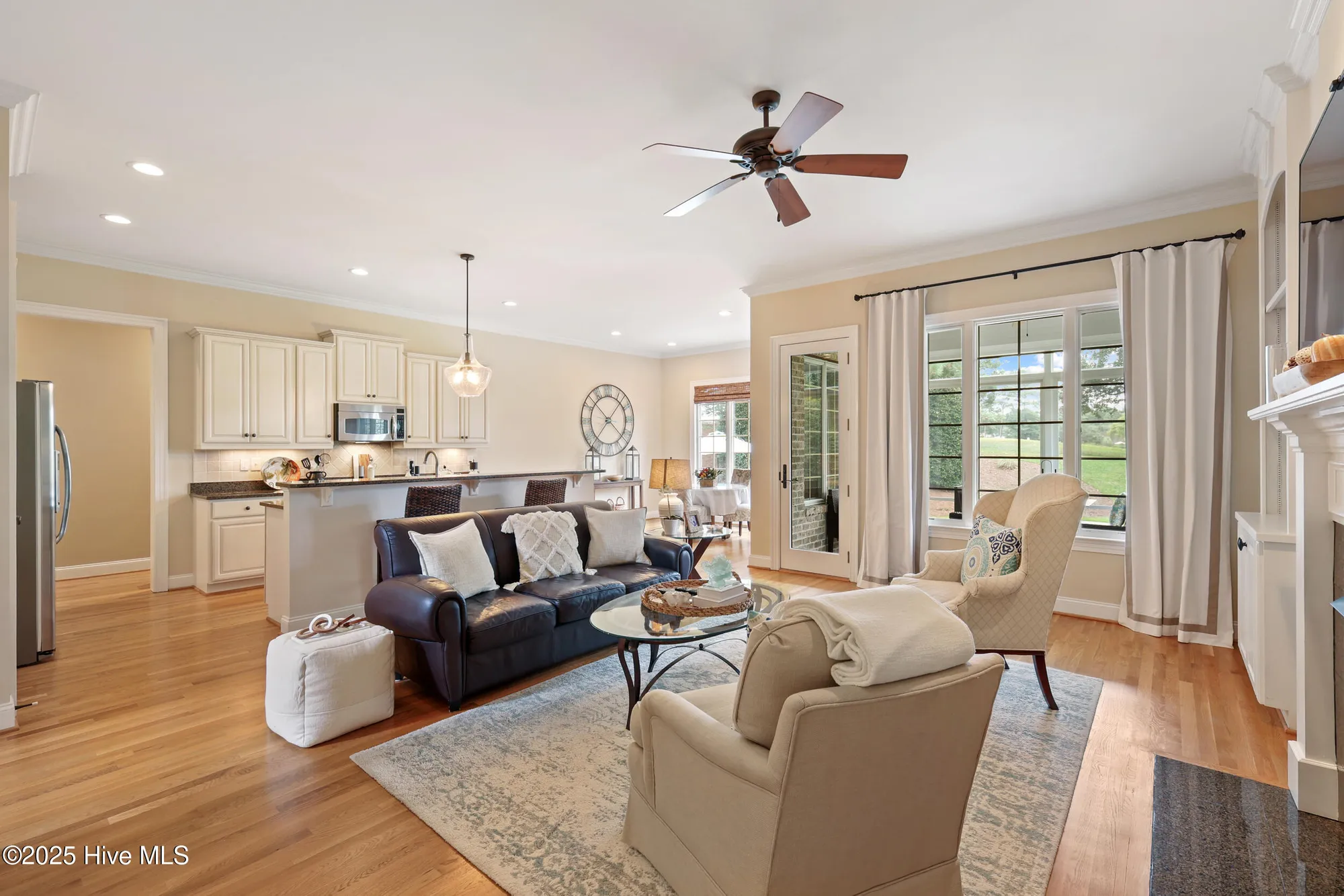 Property Slideshow image 12 of 53 | 527 windstar ln, Wilmington, NC, 28411