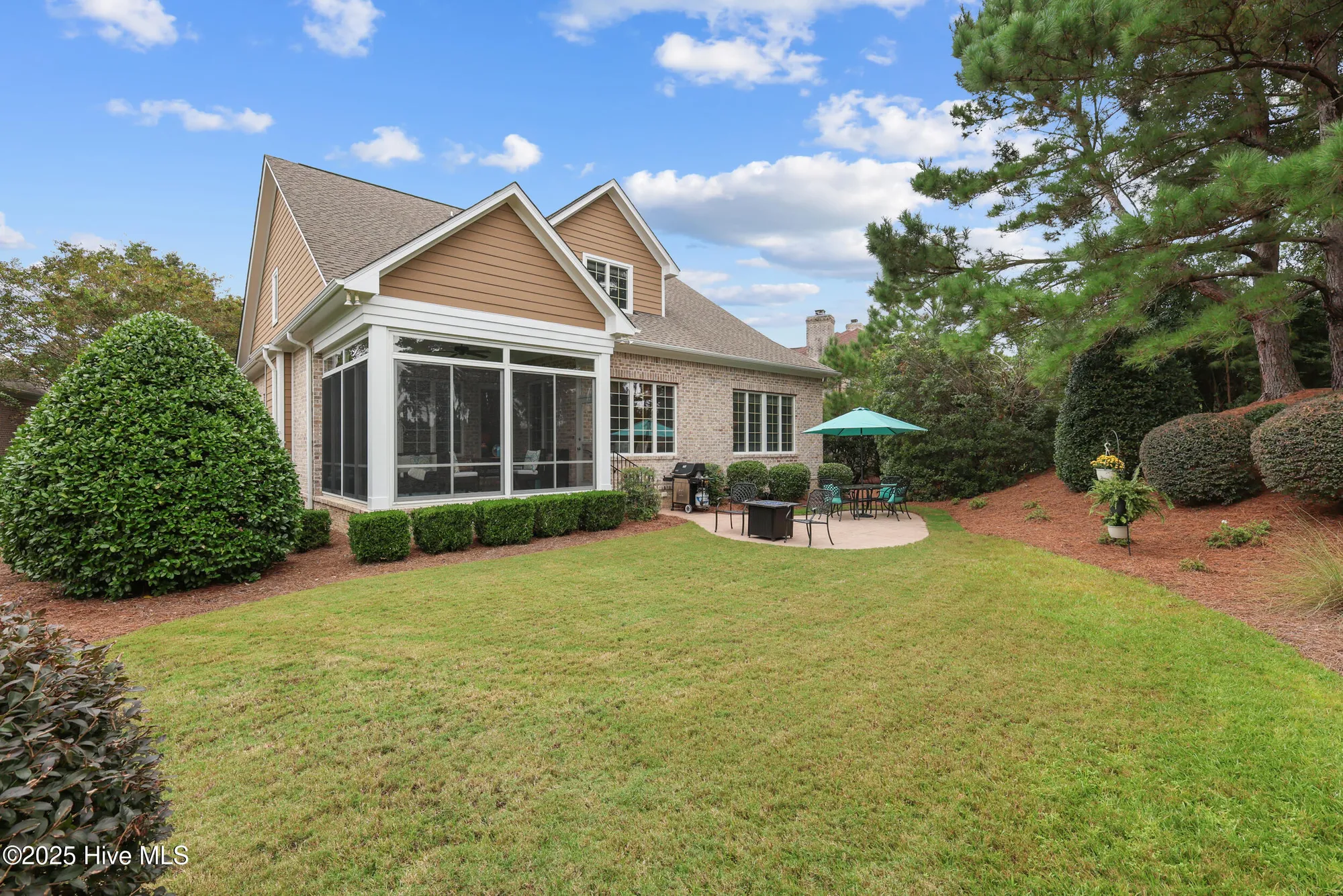 Property Slideshow image 36 of 53 | 527 windstar ln, Wilmington, NC, 28411