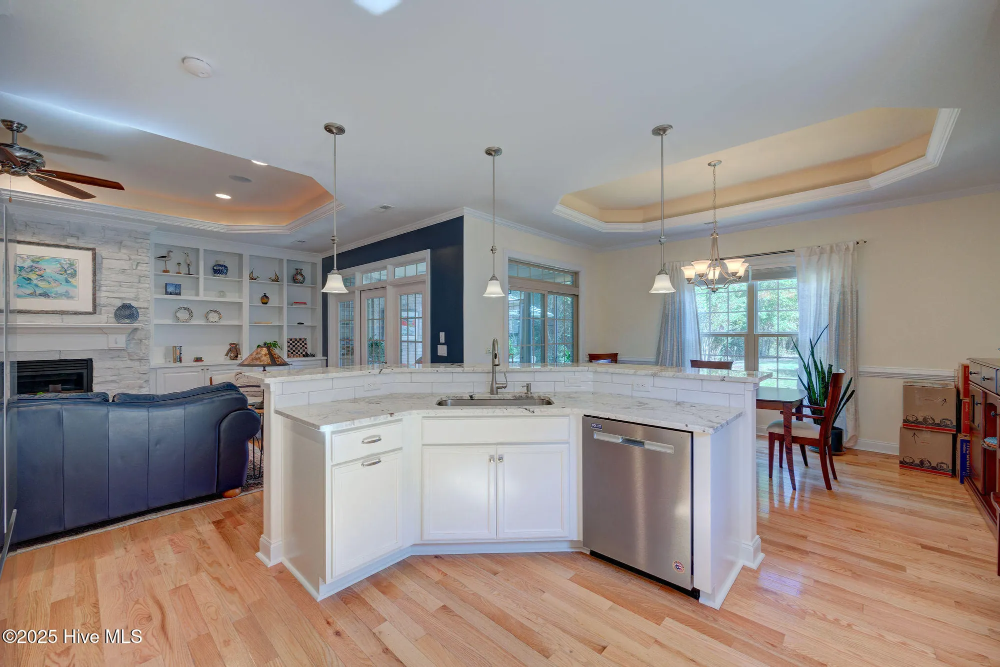 Property Slideshow image 16 of 85 | 2438 w oak bridge way, Leland, NC, 28451