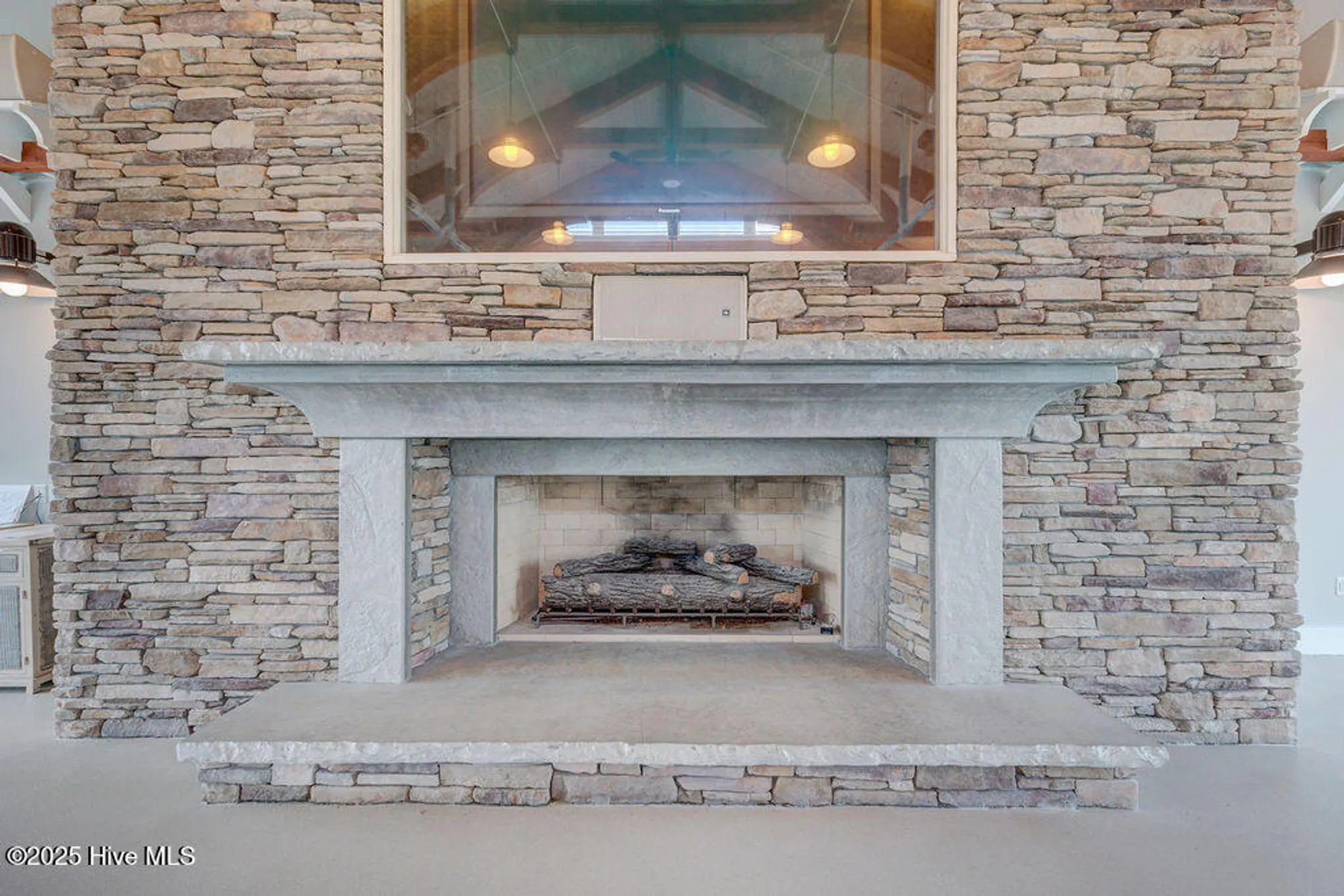 Property Slideshow image 79 of 85 | 2438 w oak bridge way, Leland, NC, 28451