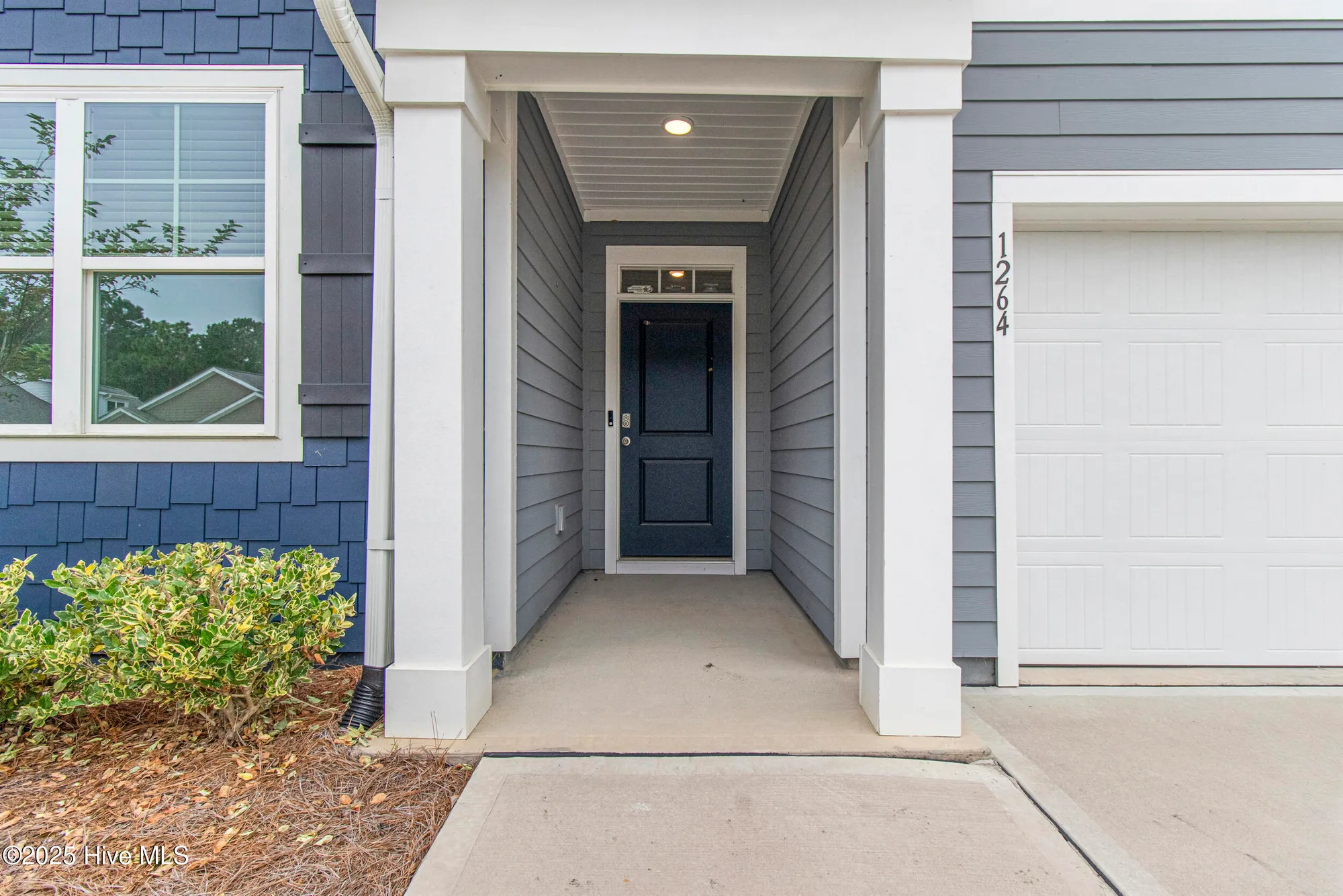 Property Slideshow image 8 of 66 | 1264 clendon cir, Leland, NC, 28451