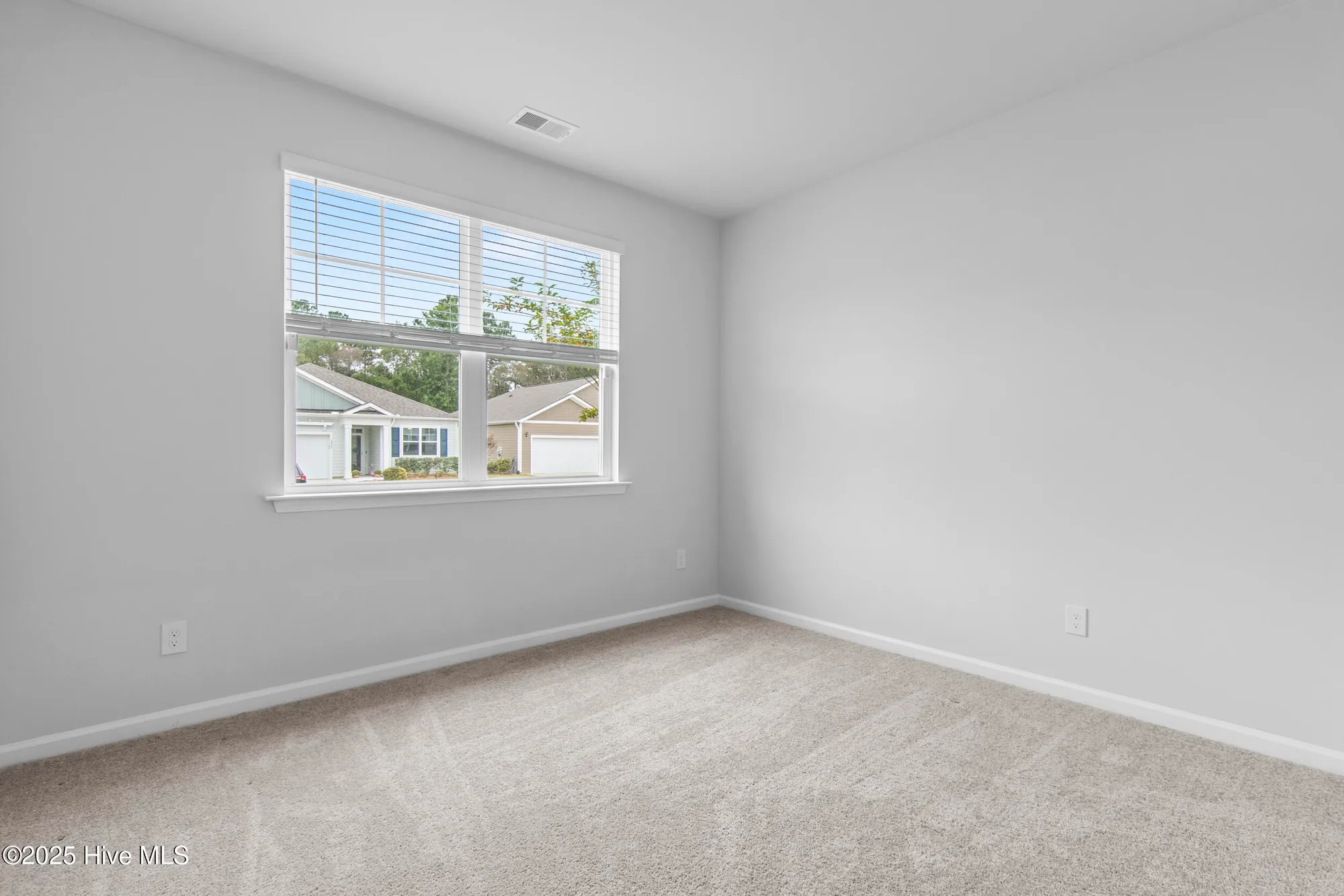 Property Slideshow image 14 of 66 | 1264 clendon cir, Leland, NC, 28451