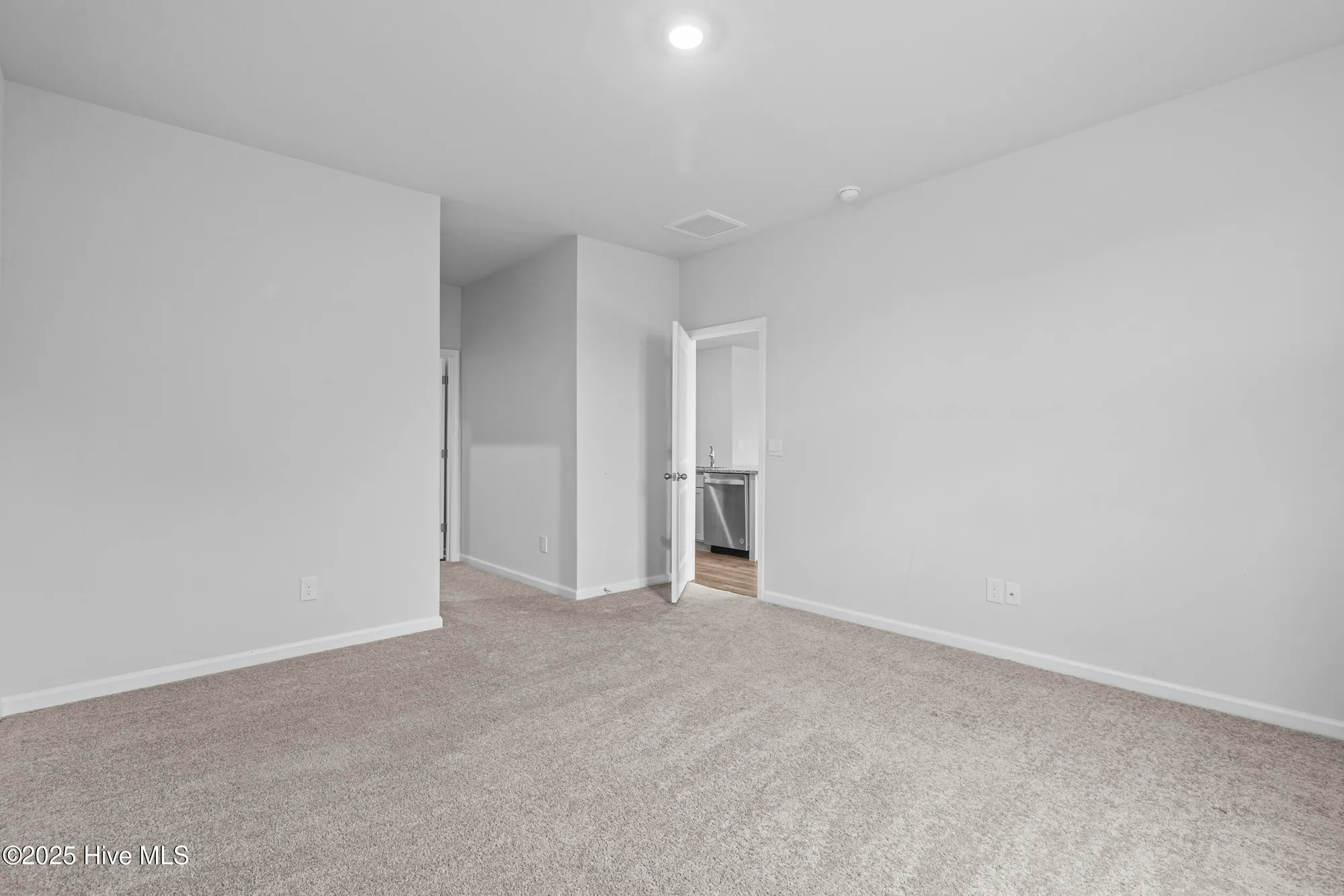 Property Slideshow image 35 of 66 | 1264 clendon cir, Leland, NC, 28451