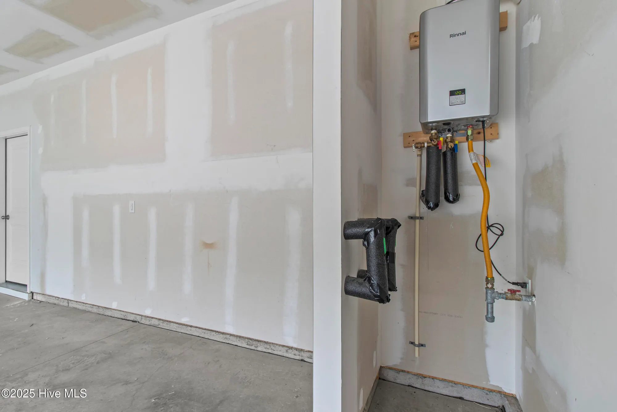 Property Slideshow image 49 of 66 | 1264 clendon cir, Leland, NC, 28451