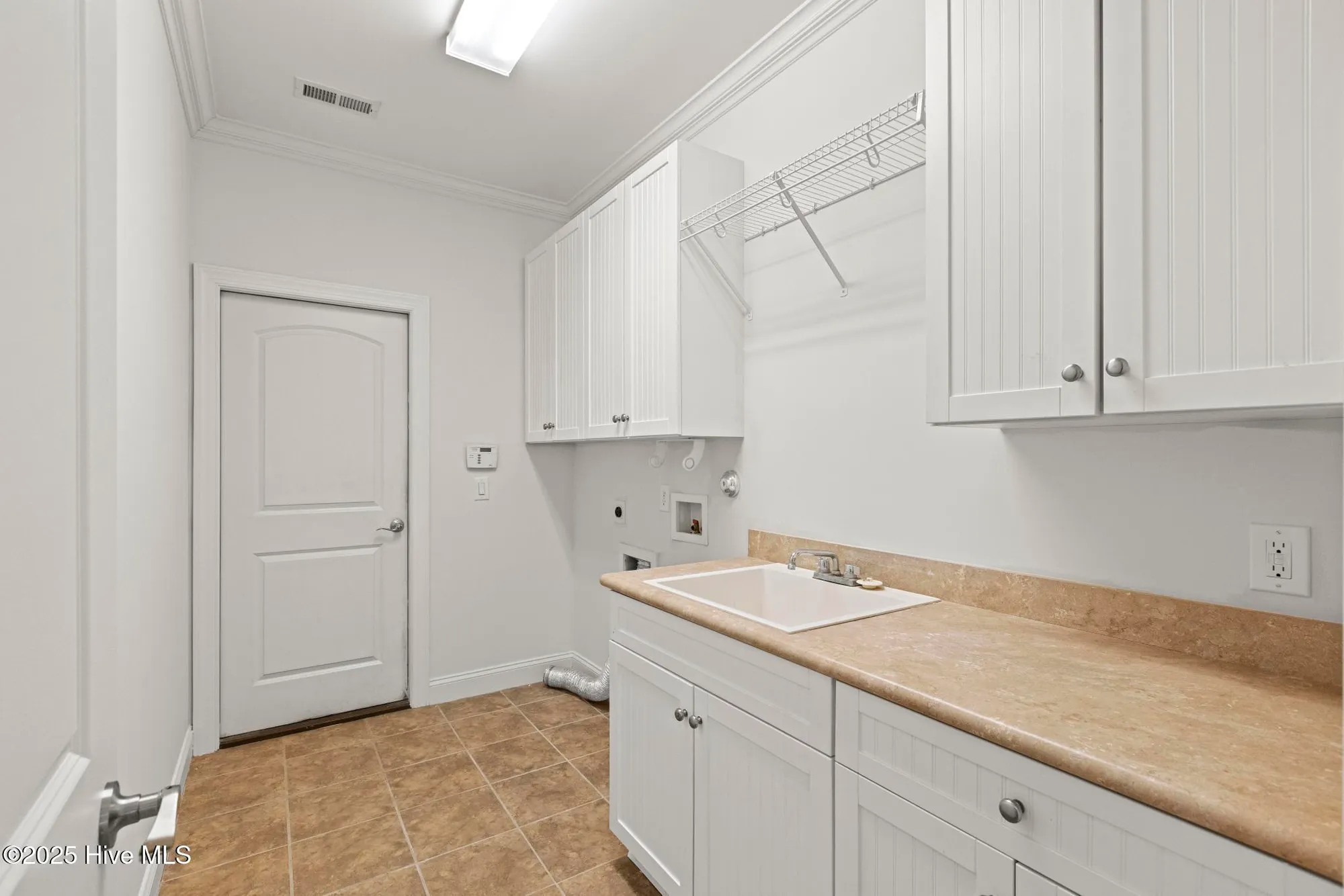 Property Slideshow image 27 of 43 | 2172 villamar dr, Leland, NC, 28451