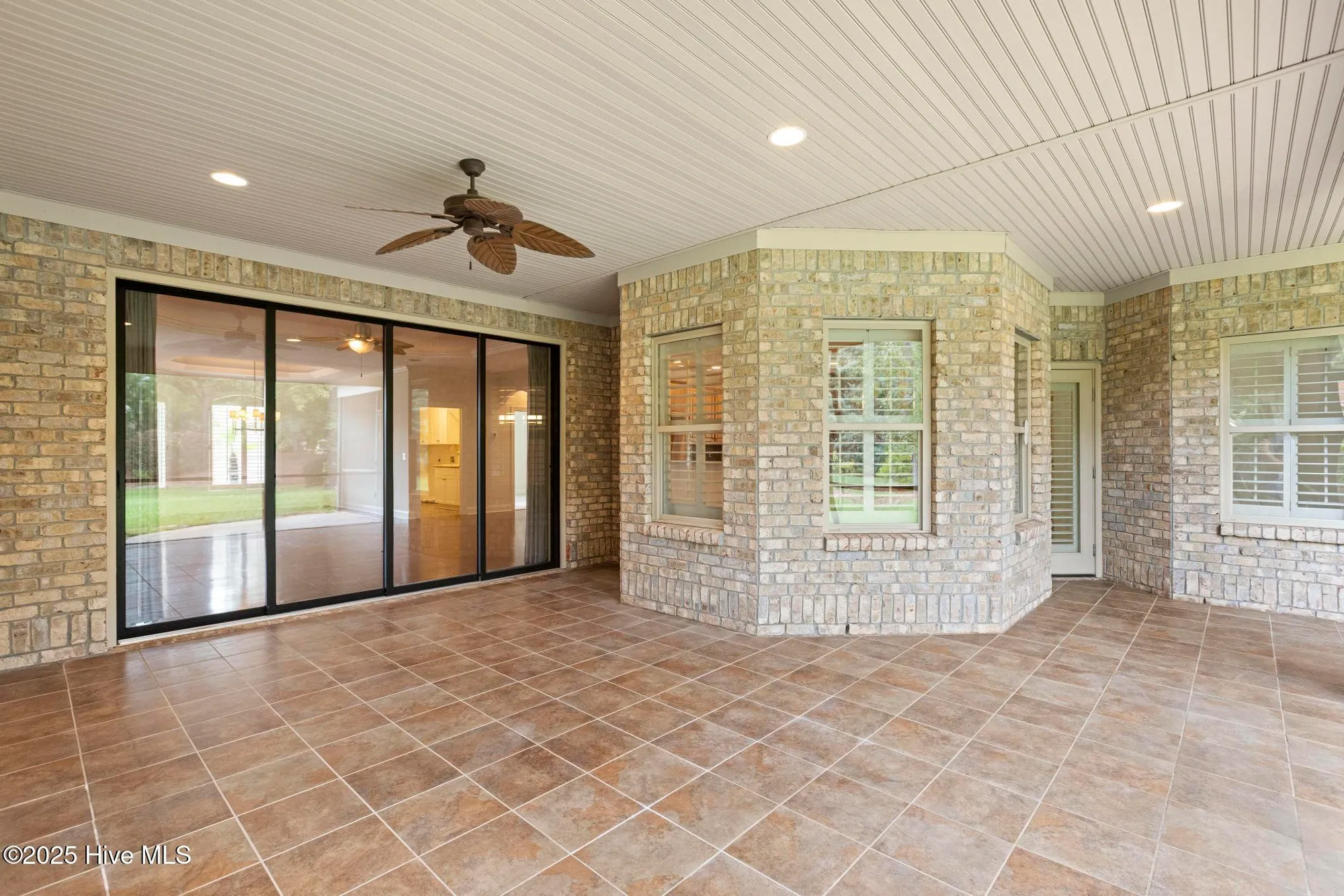 Property Slideshow image 38 of 43 | 2172 villamar dr, Leland, NC, 28451