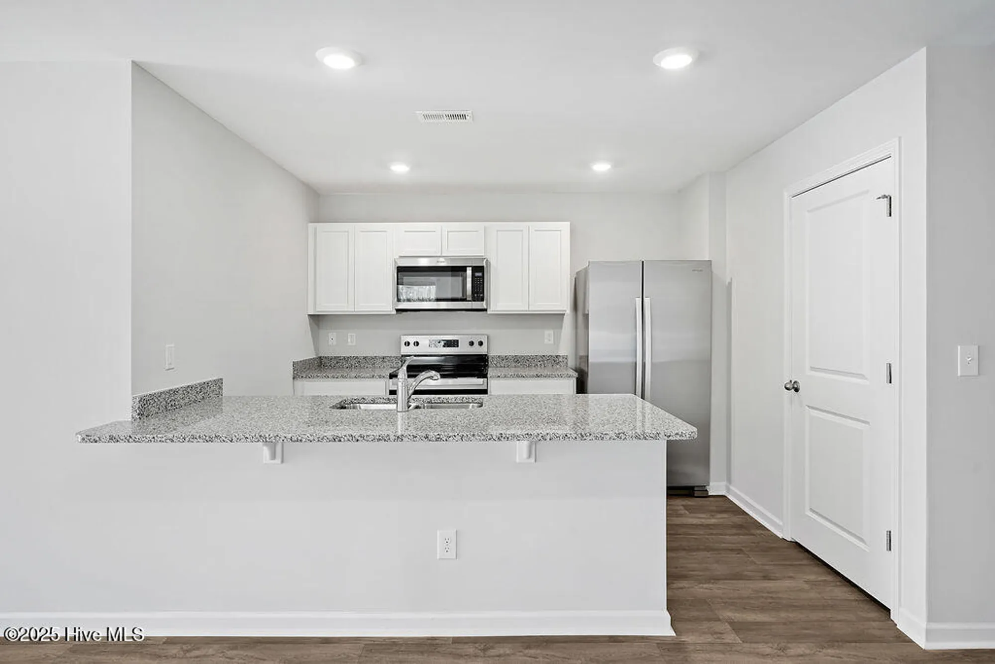 Property Slideshow image 6 of 56 | 2174 sweetspire st unit 2022, Leland, NC, 28451