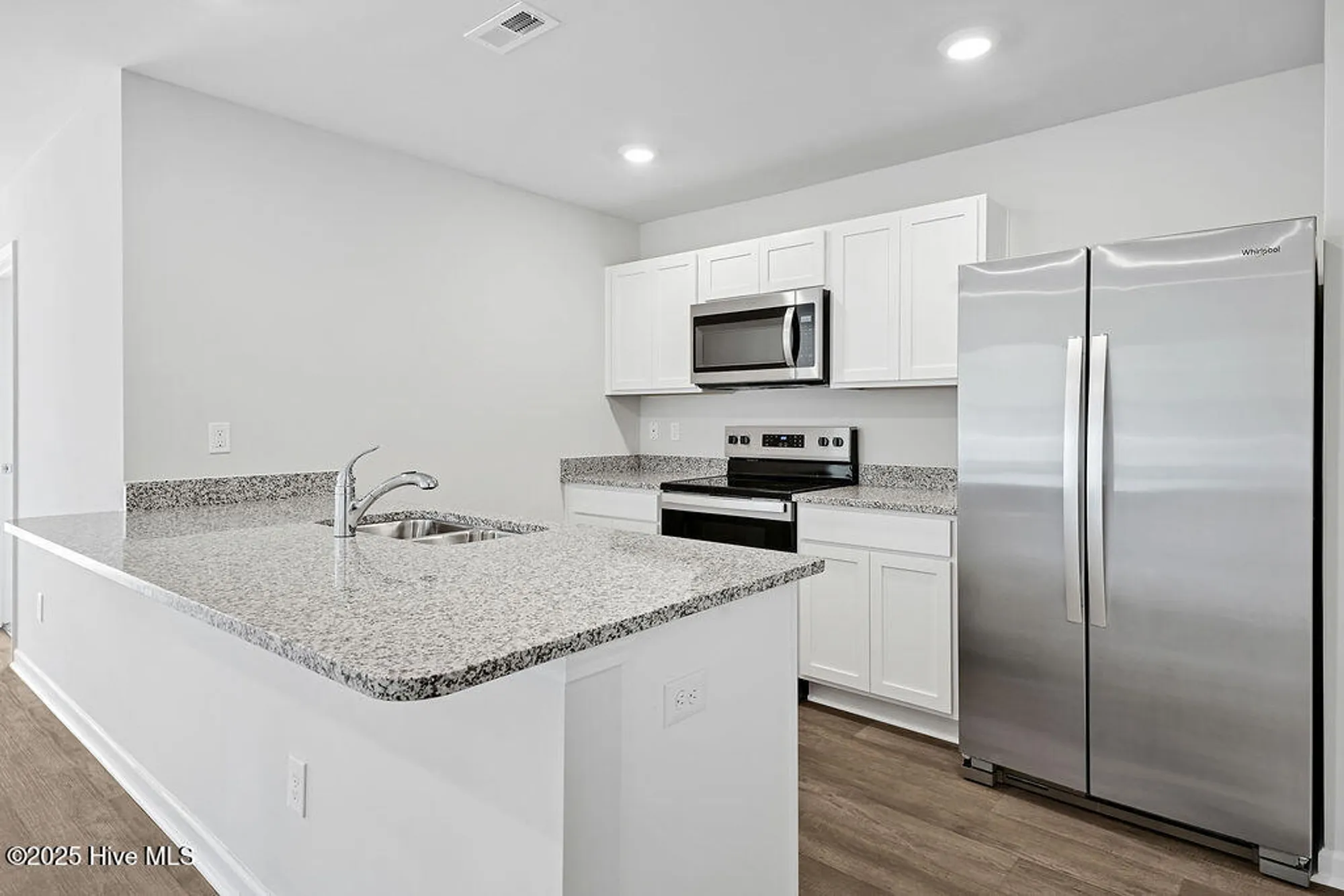 Property Slideshow image 8 of 56 | 2174 sweetspire st unit 2022, Leland, NC, 28451