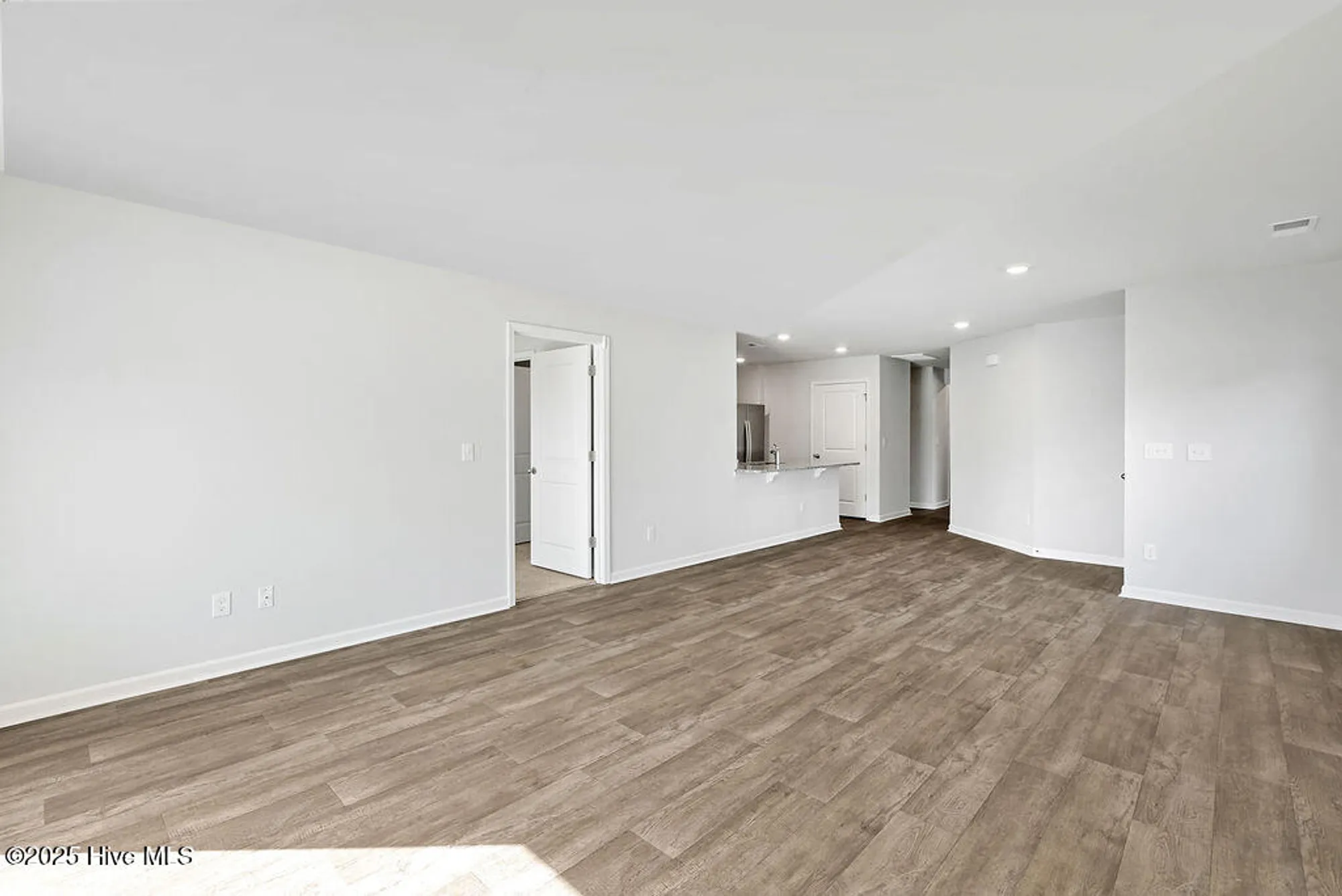 Property Slideshow image 16 of 56 | 2174 sweetspire st unit 2022, Leland, NC, 28451