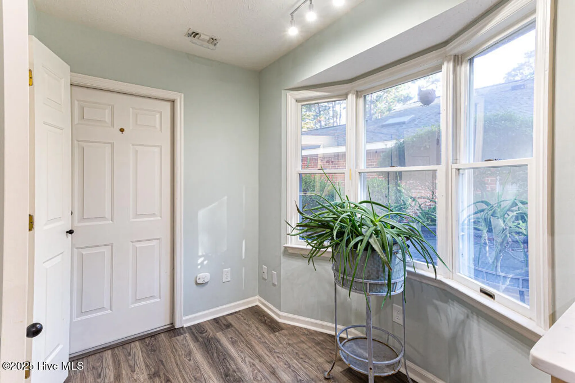 Property Slideshow image 14 of 40 | 385 pinehurst trace dr, Pinehurst, NC, 28374