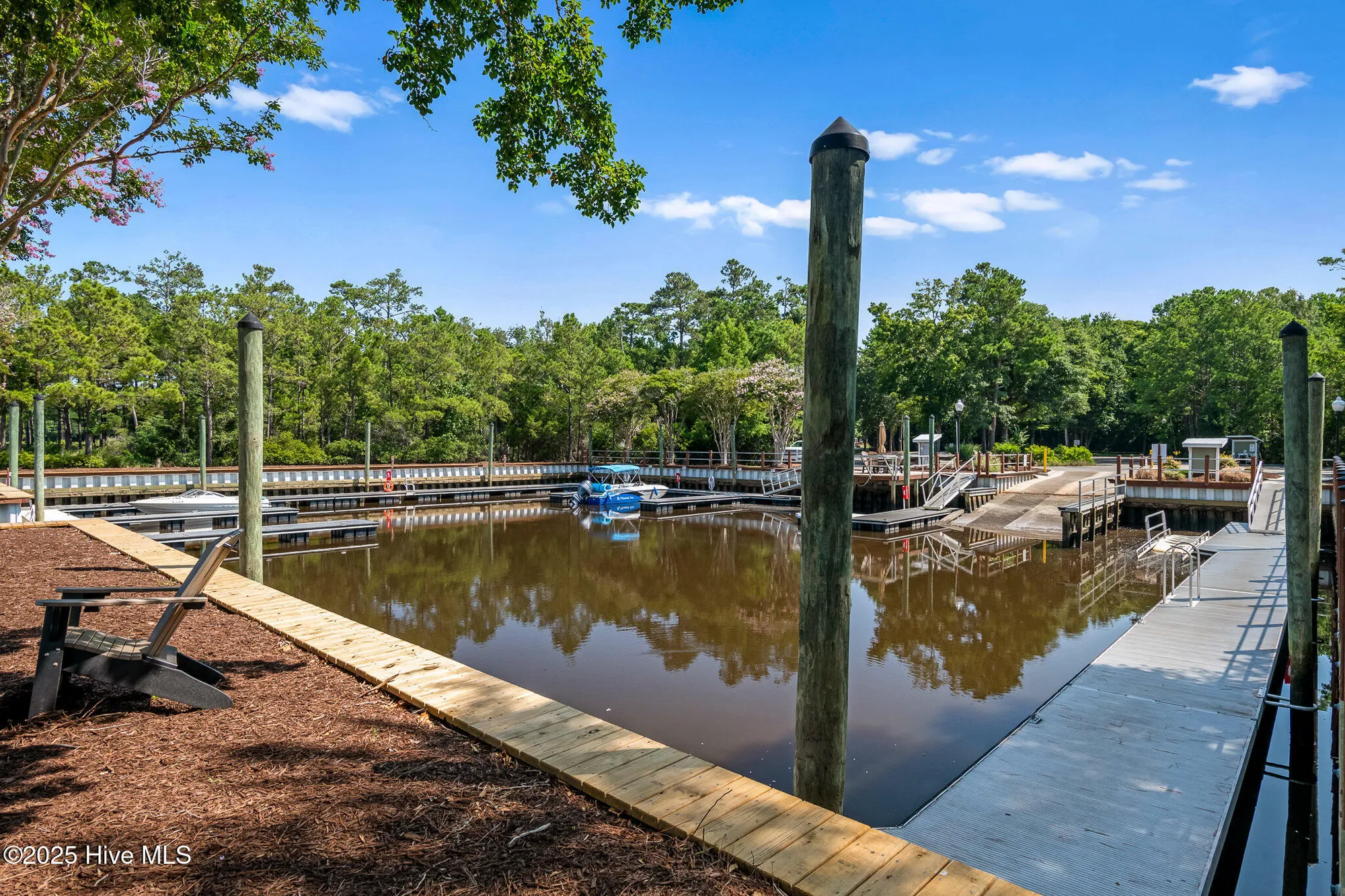 Property Slideshow image 12 of 23 | 1357 oak glen ct, Bolivia, NC, 28422