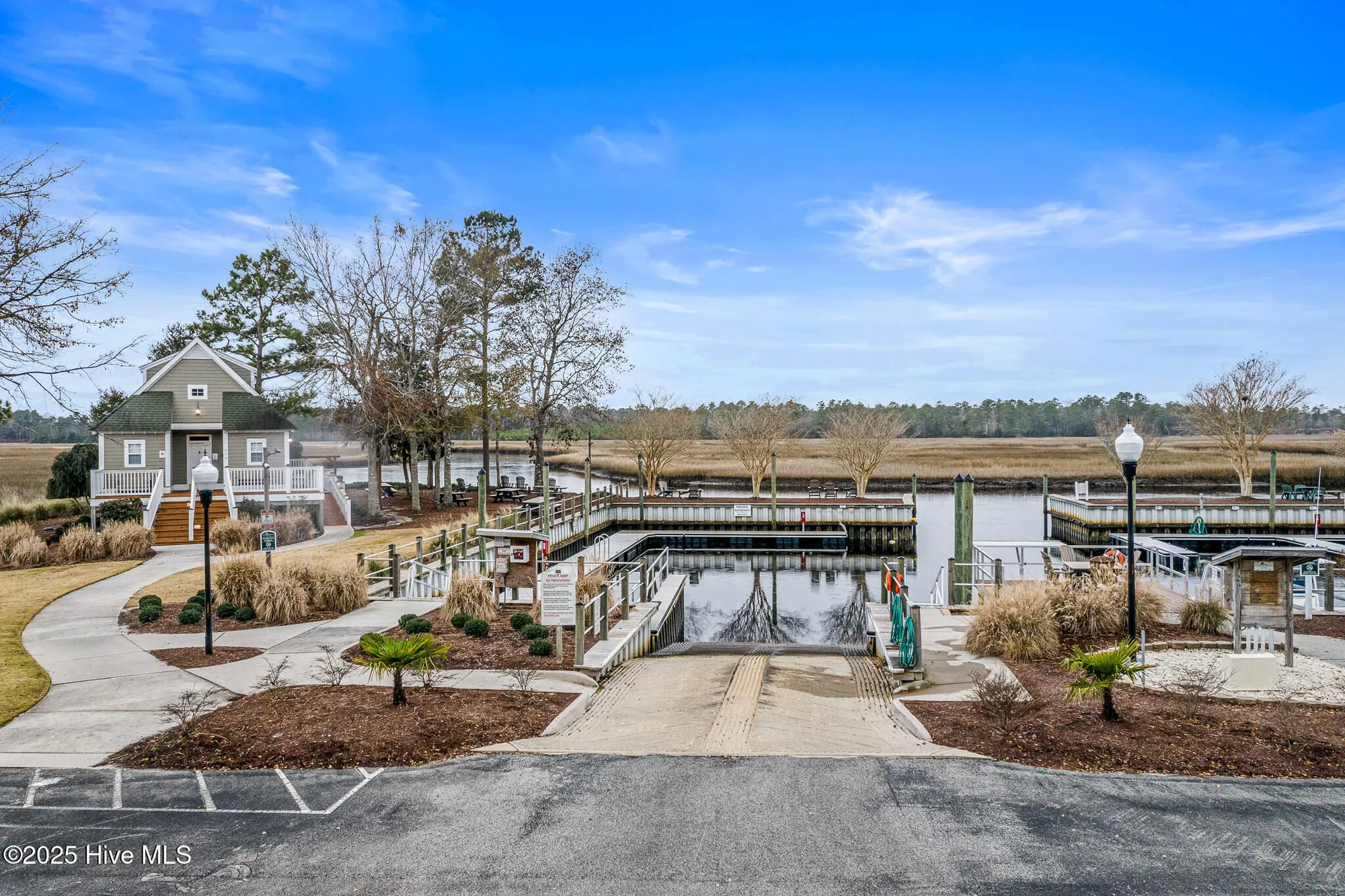 Property Slideshow image 15 of 23 | 1357 oak glen ct, Bolivia, NC, 28422