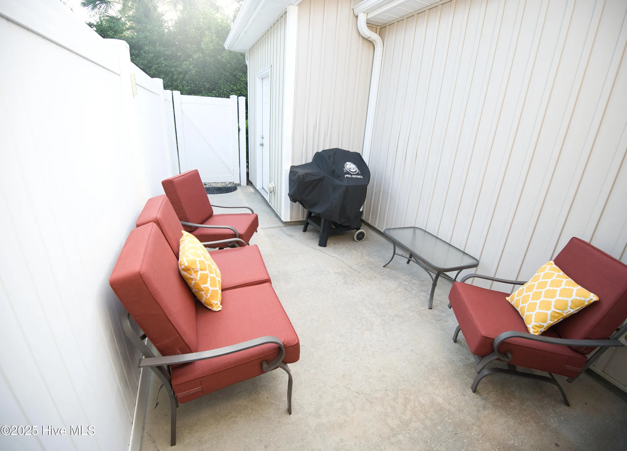 Property Slideshow image 27 of 40 | 7195 bonaventure st 404, Ocean Isle Beach, NC, 28469