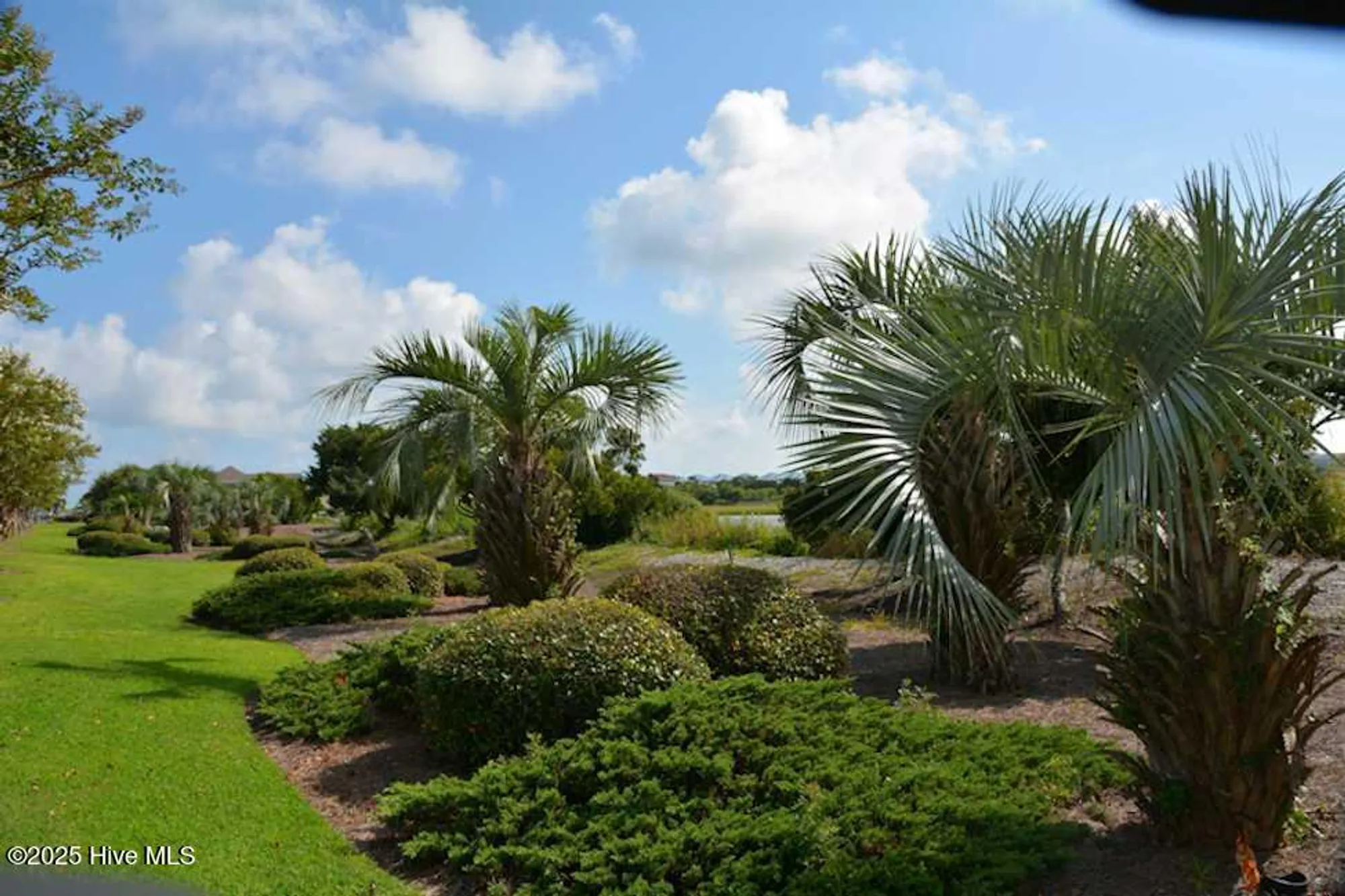 Property Slideshow image 37 of 40 | 7195 bonaventure st 404, Ocean Isle Beach, NC, 28469