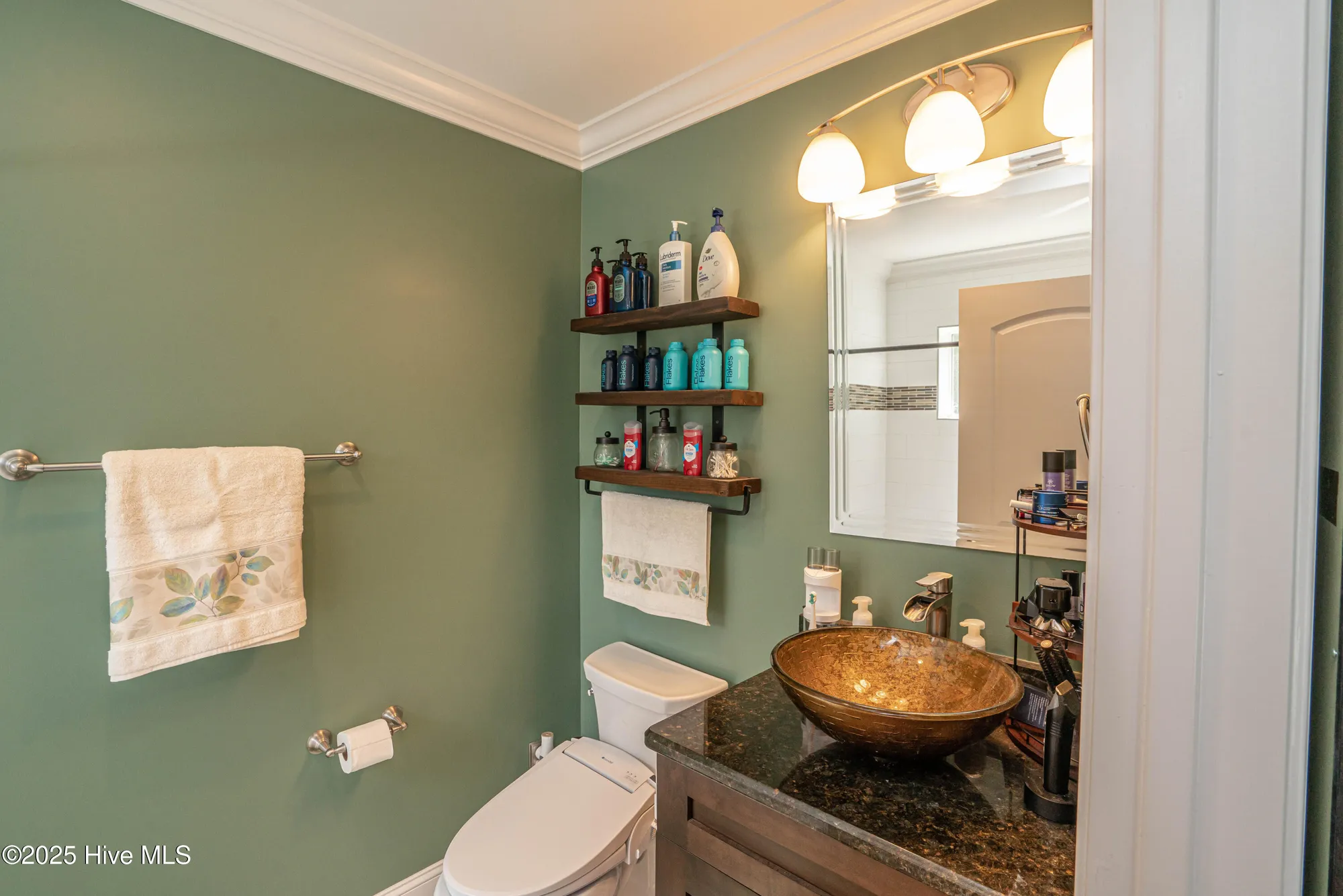 Property Slideshow image 47 of 104 | 562 westchester pl, Ocean Isle Beach, NC, 28469