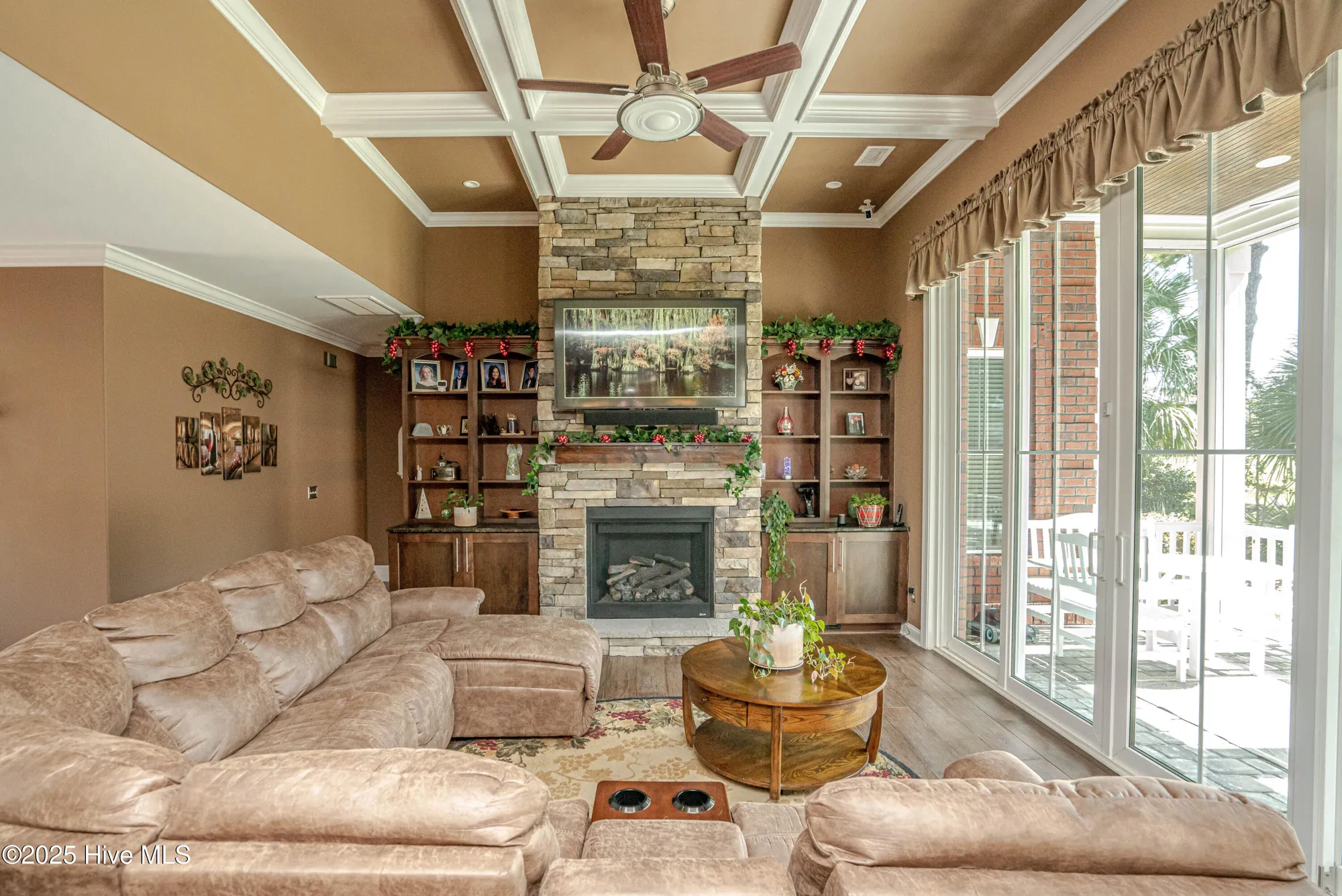 Property Slideshow image 16 of 104 | 562 westchester pl, Ocean Isle Beach, NC, 28469