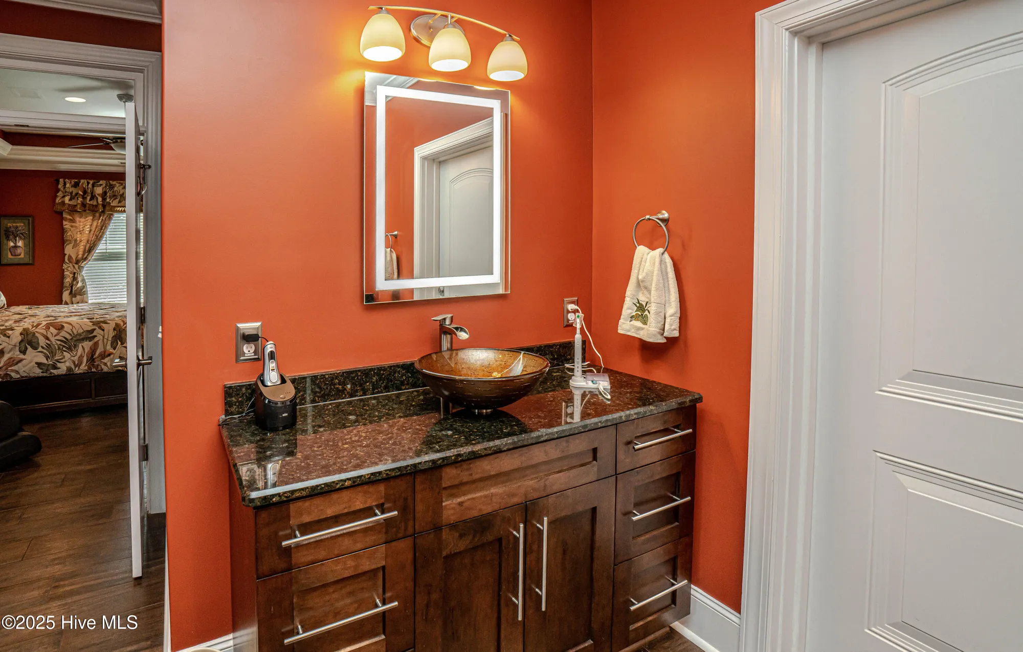 Property Slideshow image 31 of 104 | 562 westchester pl, Ocean Isle Beach, NC, 28469