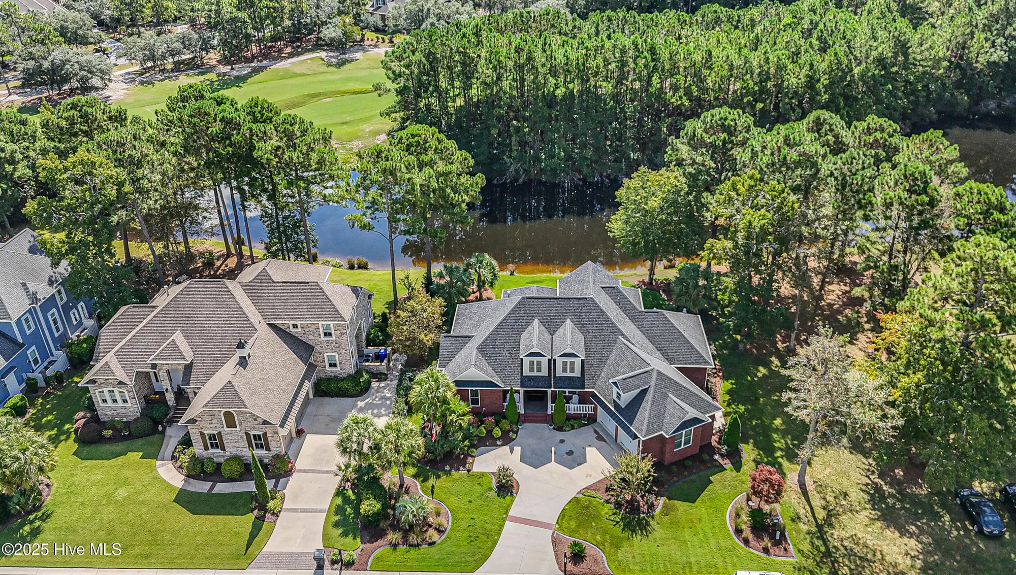 Property Slideshow image 4 of 104 | 562 westchester pl, Ocean Isle Beach, NC, 28469