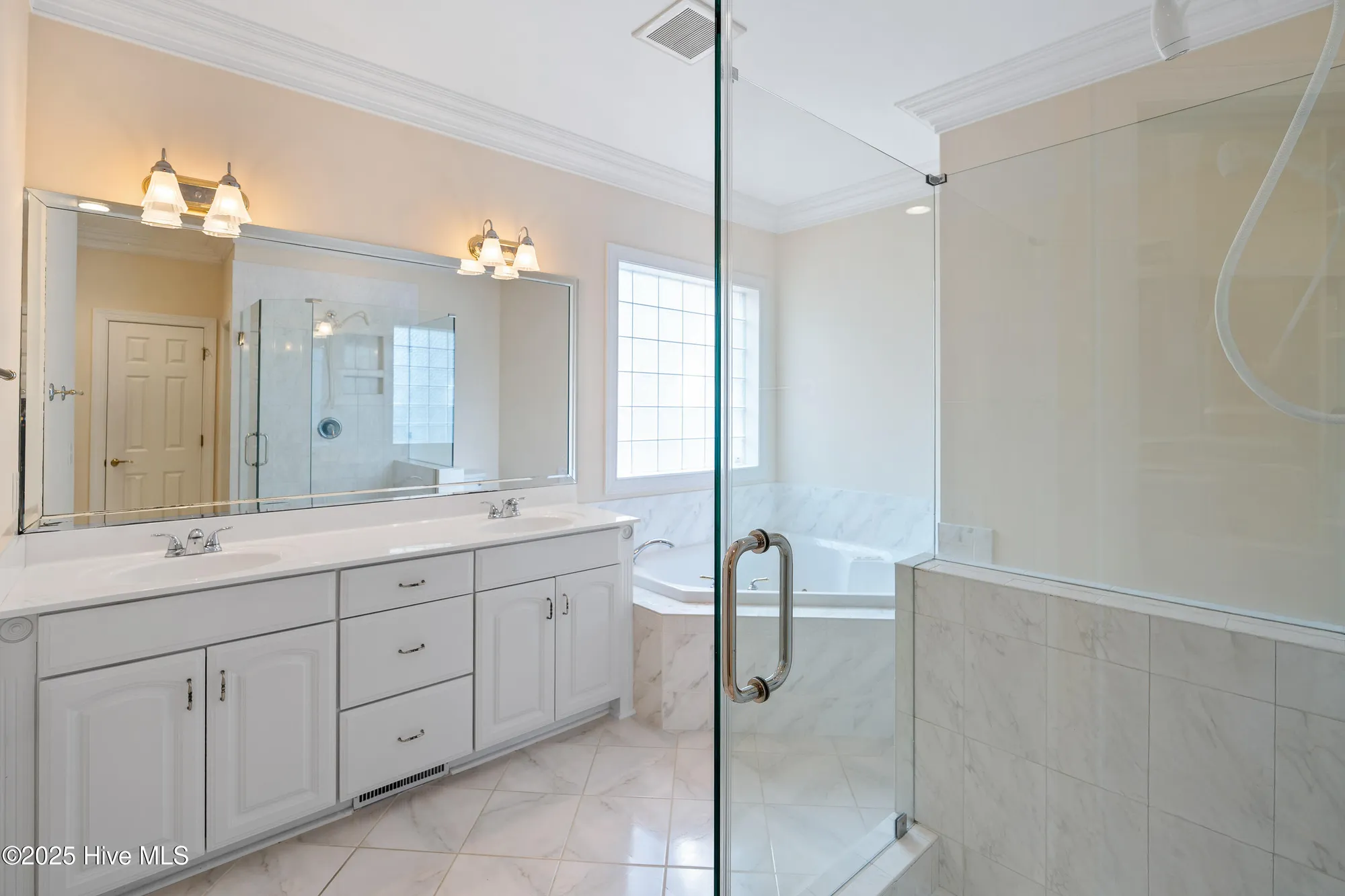 Property Slideshow image 19 of 43 | 1006 butler national ln, Wilmington, NC, 28411