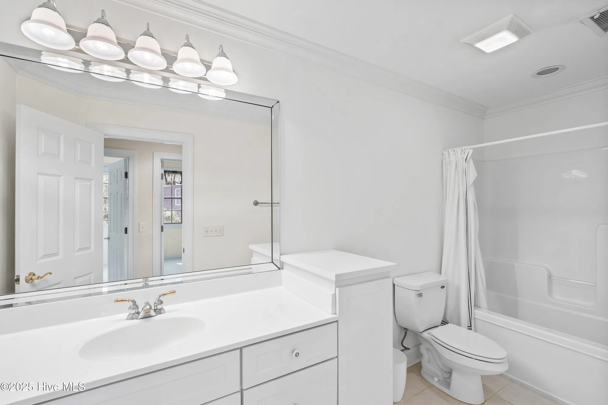 Property Slideshow image 27 of 43 | 1006 butler national ln, Wilmington, NC, 28411