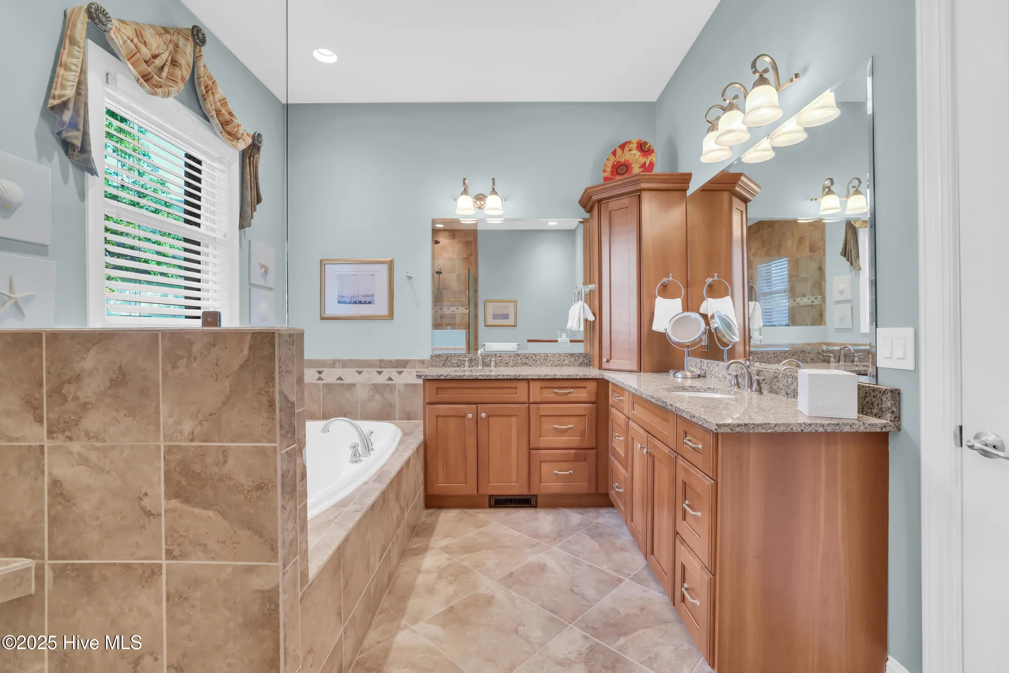 Property Slideshow image 23 of 64 | 6790 waterstone xing, Ocean Isle Beach, NC, 28469