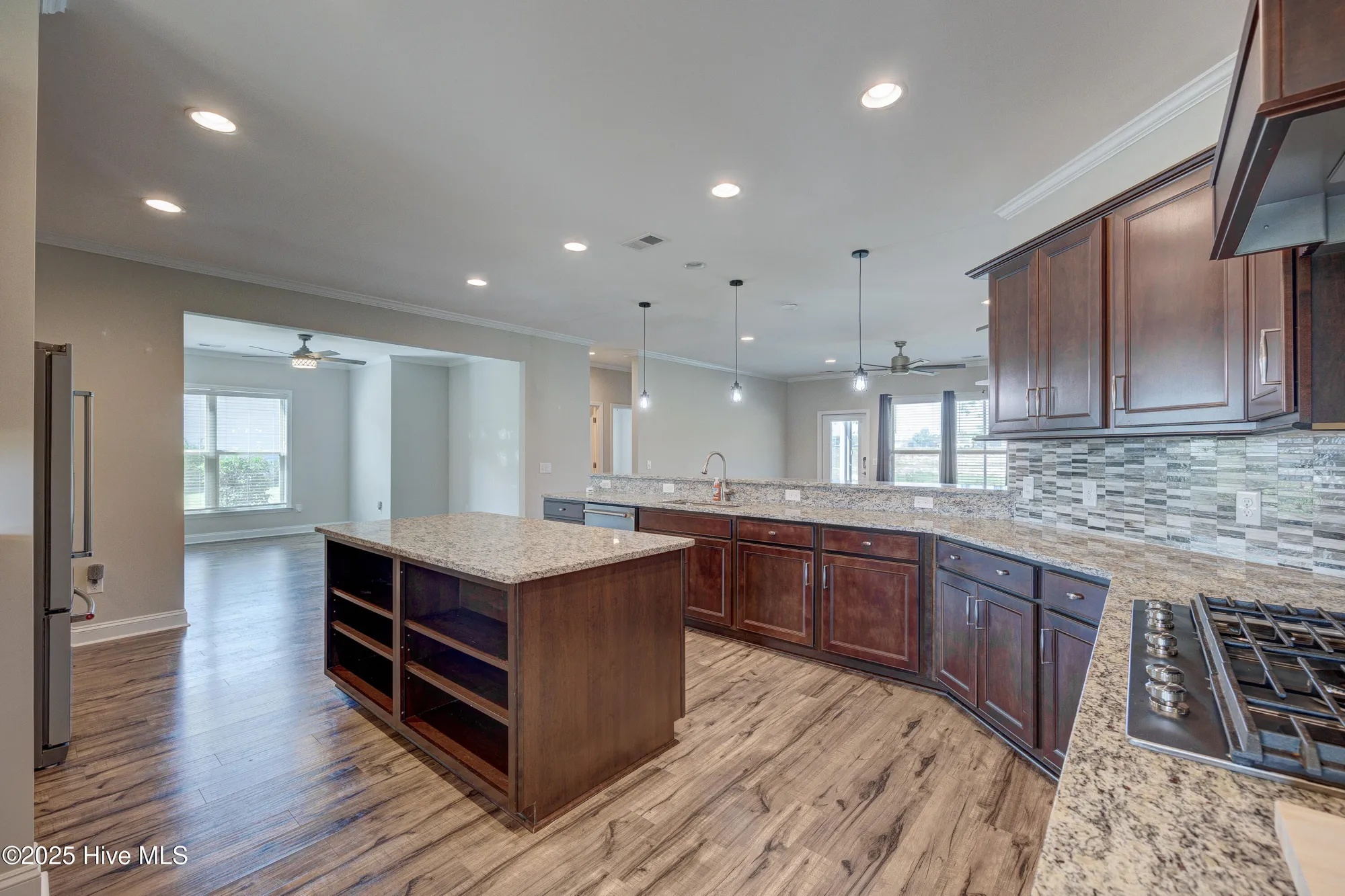 Property Slideshow image 28 of 69 | 821 broomsedge ter, Wilmington, NC, 28412