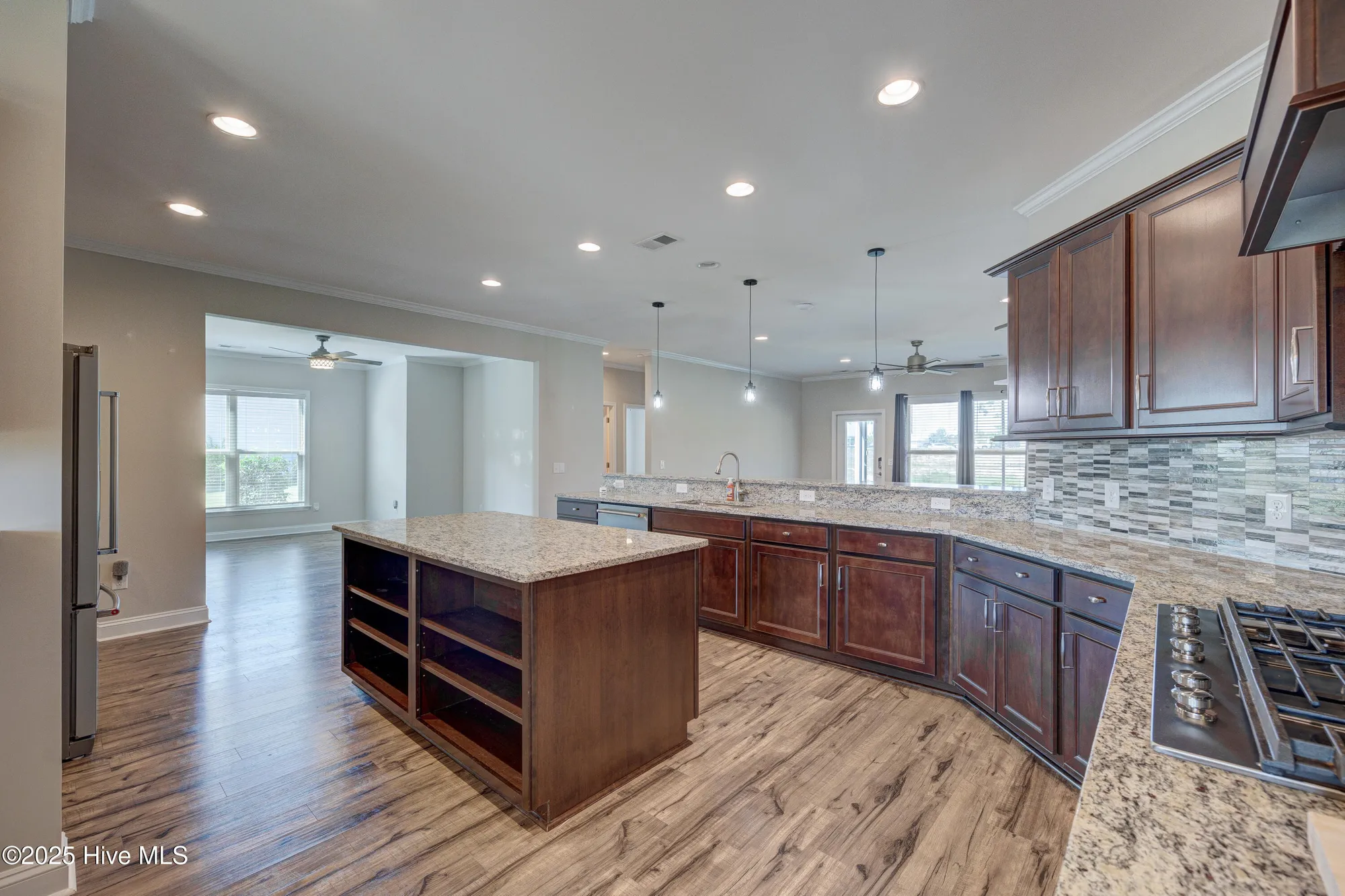 Property Slideshow image 29 of 69 | 821 broomsedge ter, Wilmington, NC, 28412