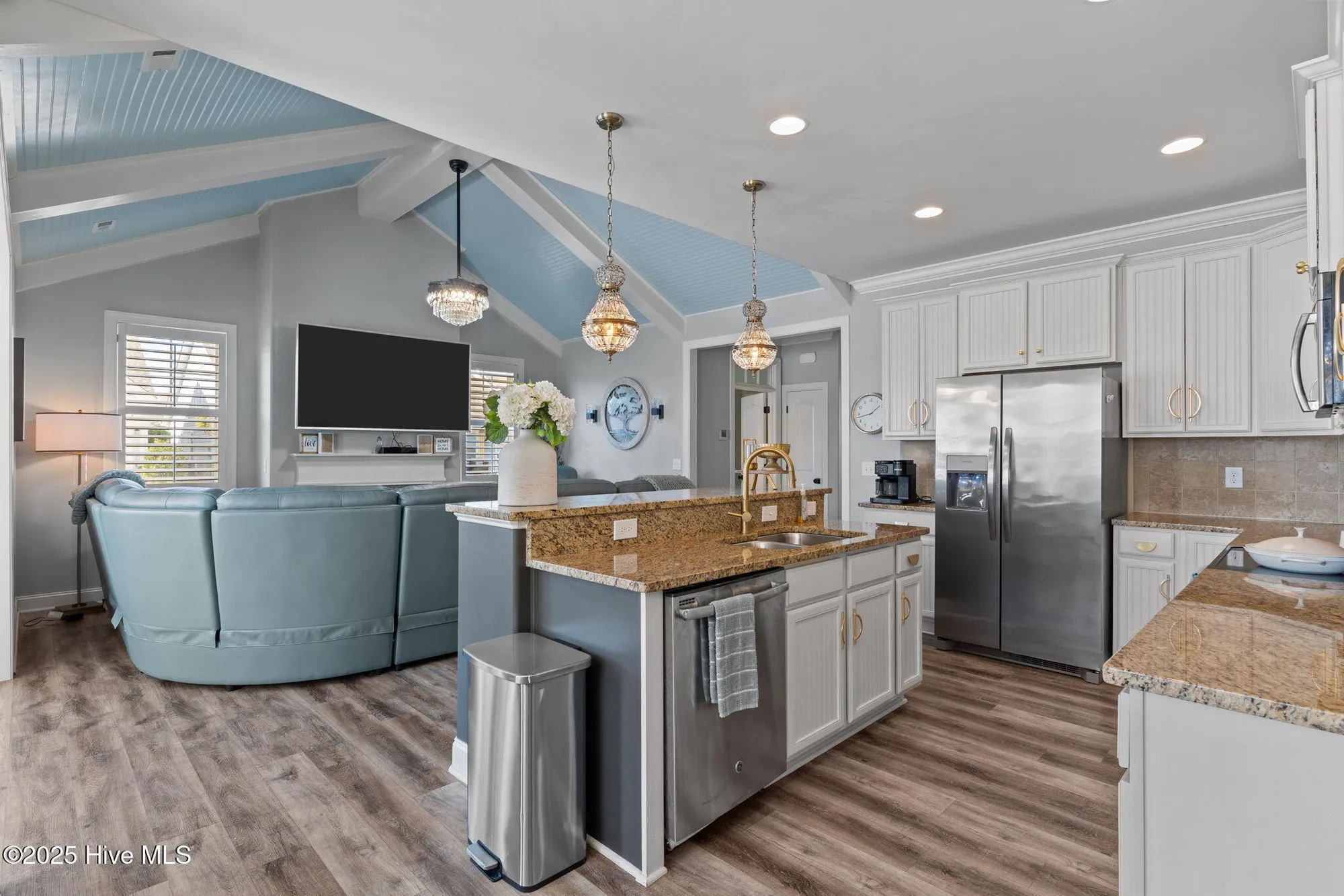 Property Slideshow image 11 of 57 | 3215 bay winds dr, Southport, NC, 28461