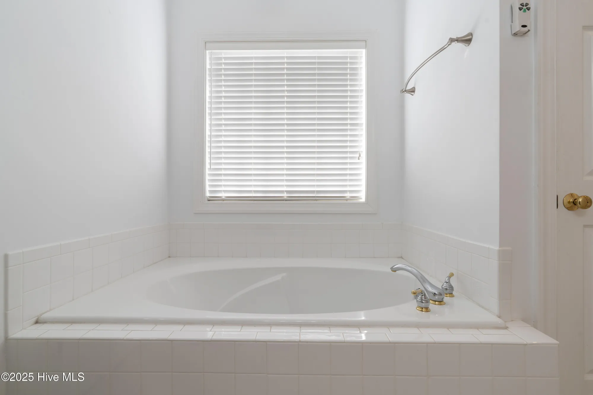 Property Slideshow image 52 of 64 | 3551 members club blvd, Southport, NC, 28461