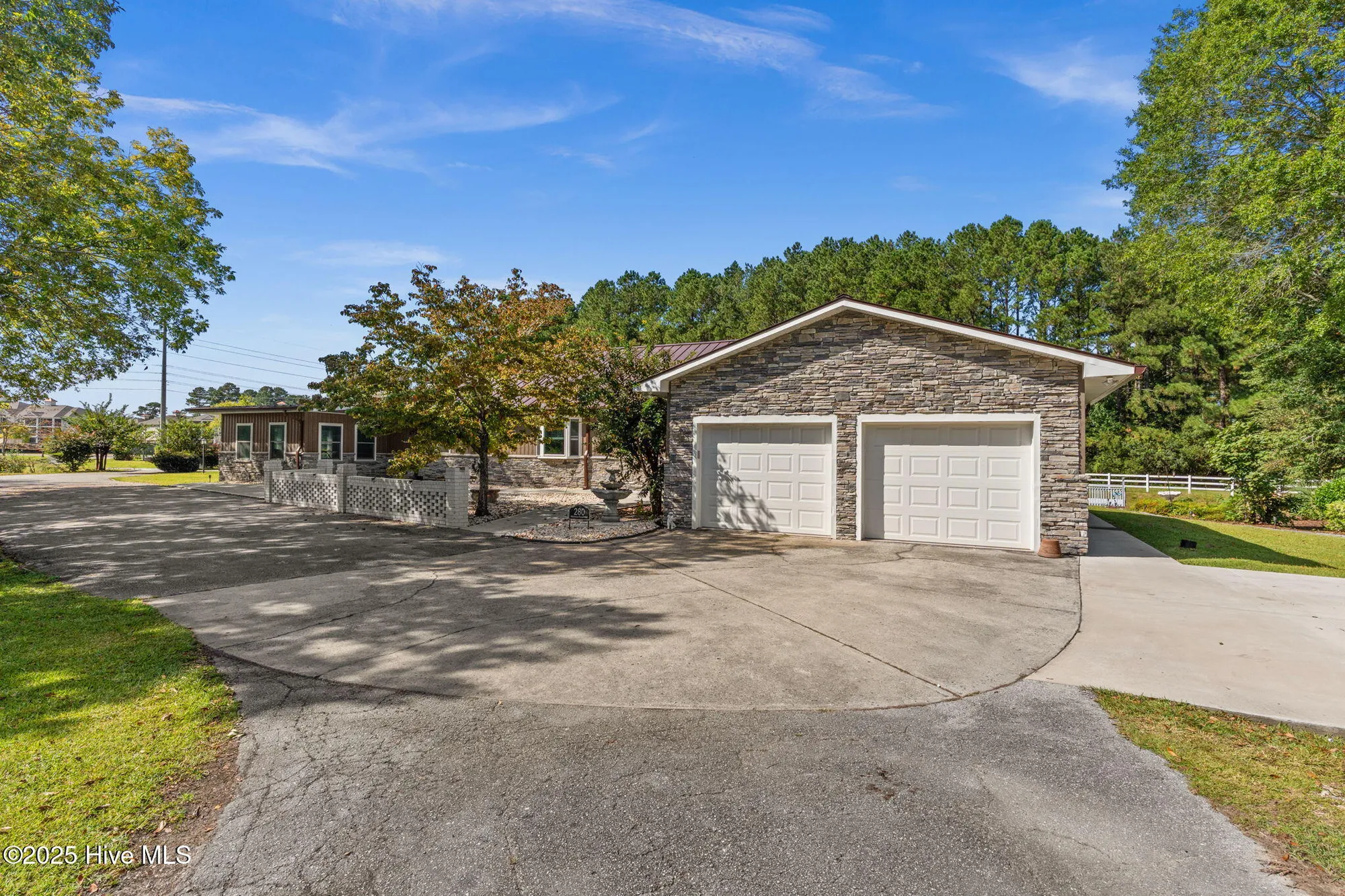 Property Slideshow image 8 of 59 | 280 hickman rd, Calabash, NC, 28467