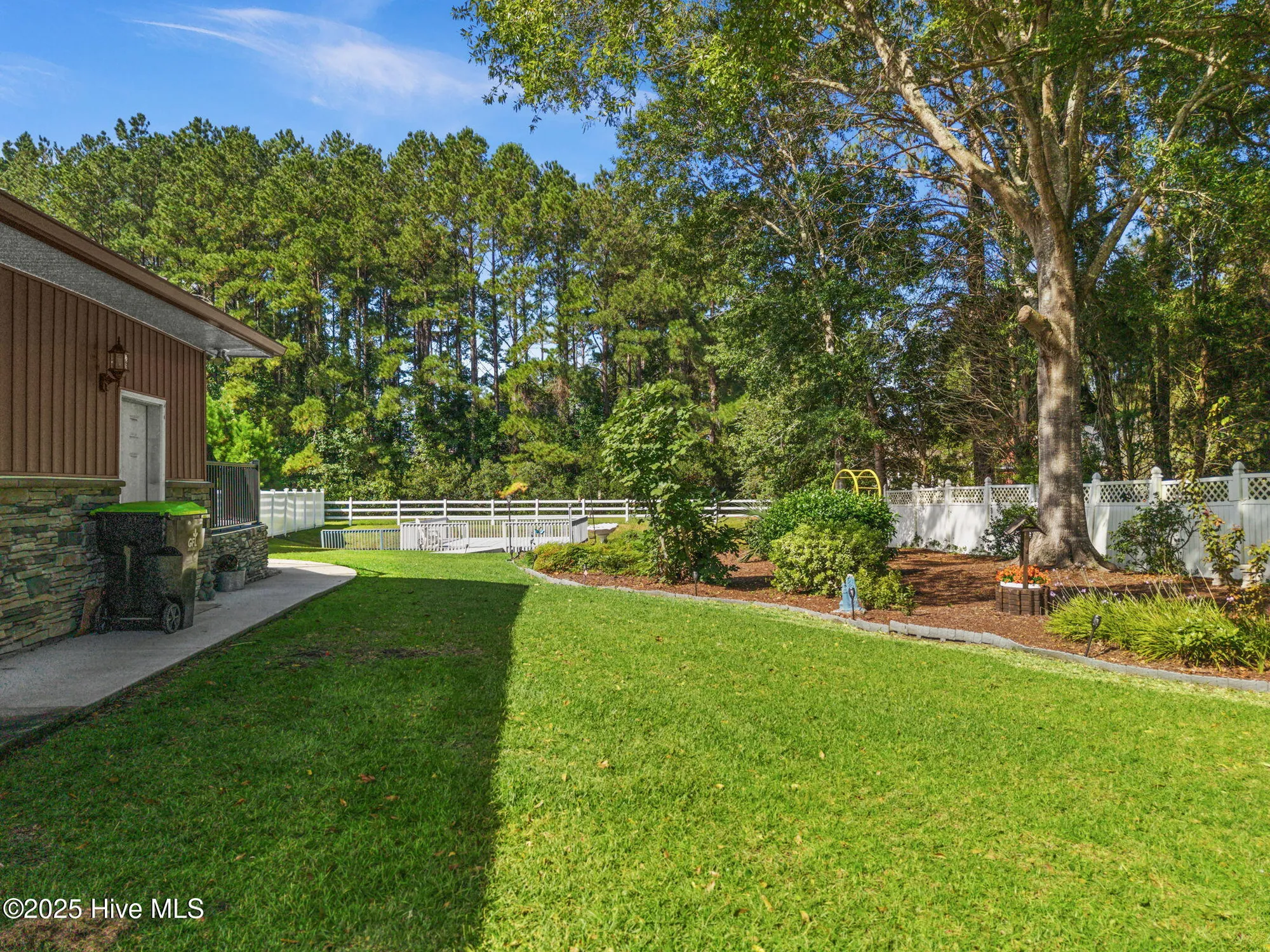 Property Slideshow image 10 of 59 | 280 hickman rd, Calabash, NC, 28467