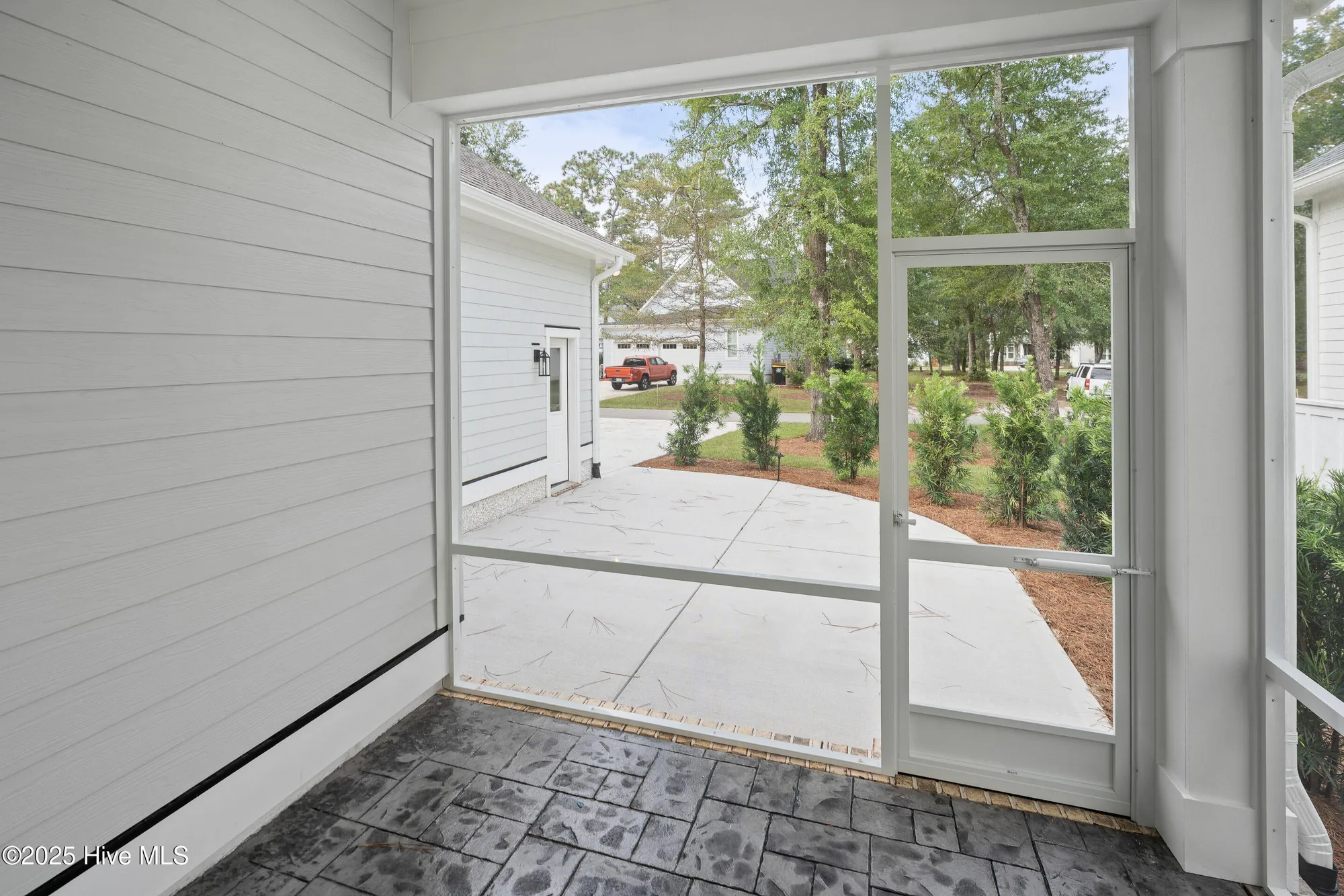 Property Slideshow image 29 of 53 | 305 jenoa dr, Castle Hayne, NC, 28429