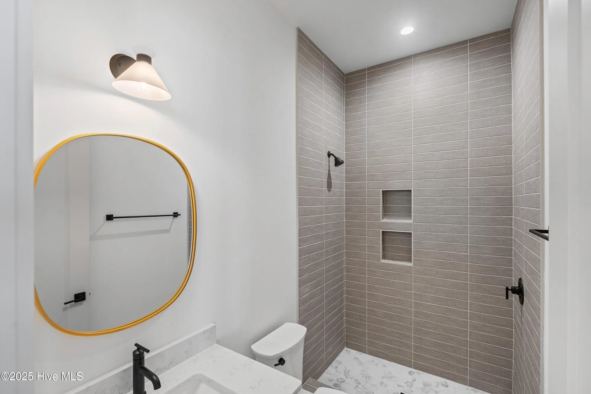 Property Slideshow image 32 of 53 | 305 jenoa dr, Castle Hayne, NC, 28429