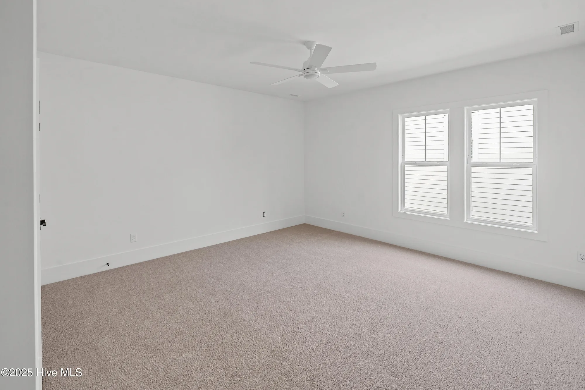 Property Slideshow image 42 of 53 | 305 jenoa dr, Castle Hayne, NC, 28429