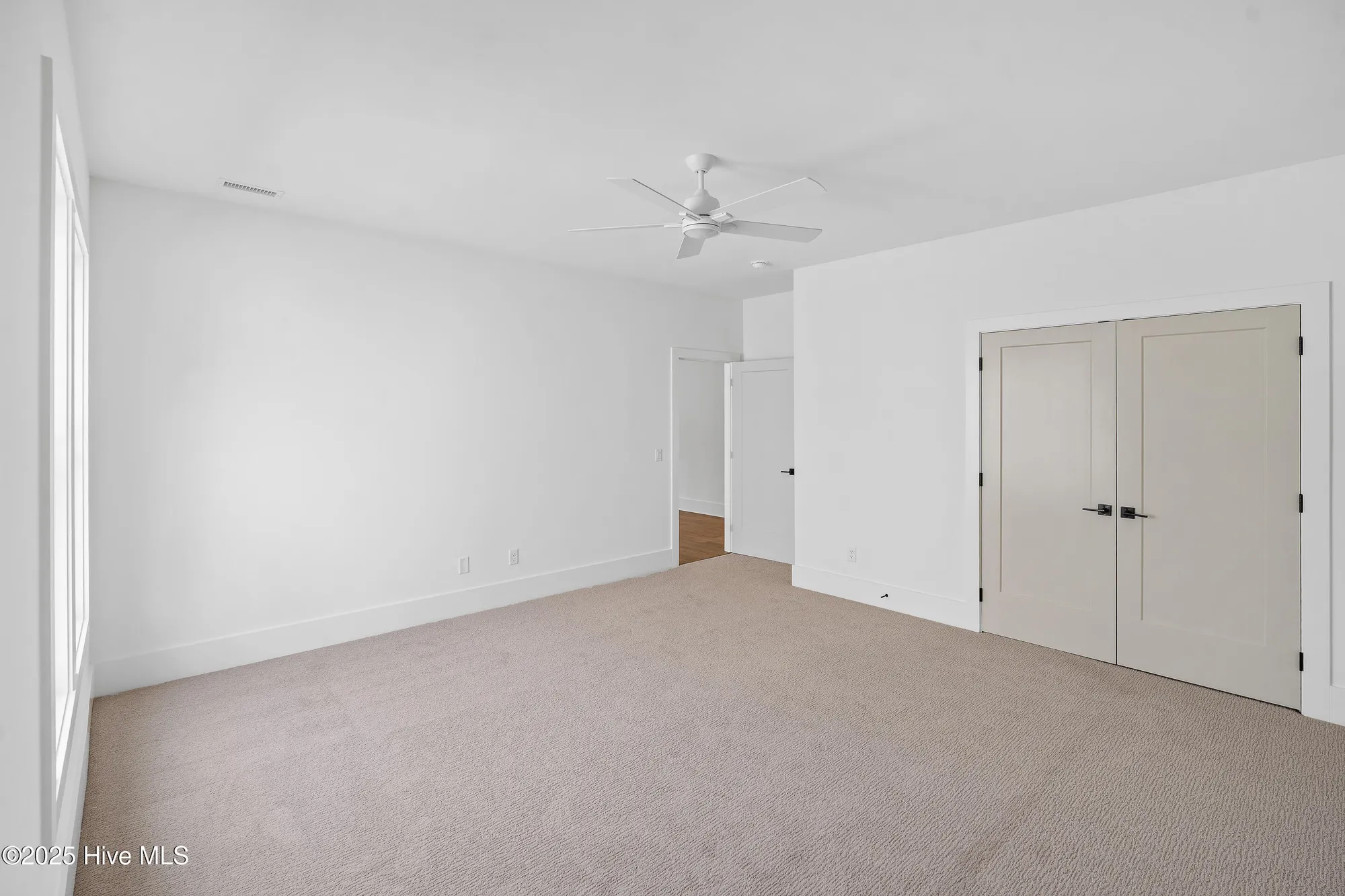 Property Slideshow image 43 of 53 | 305 jenoa dr, Castle Hayne, NC, 28429