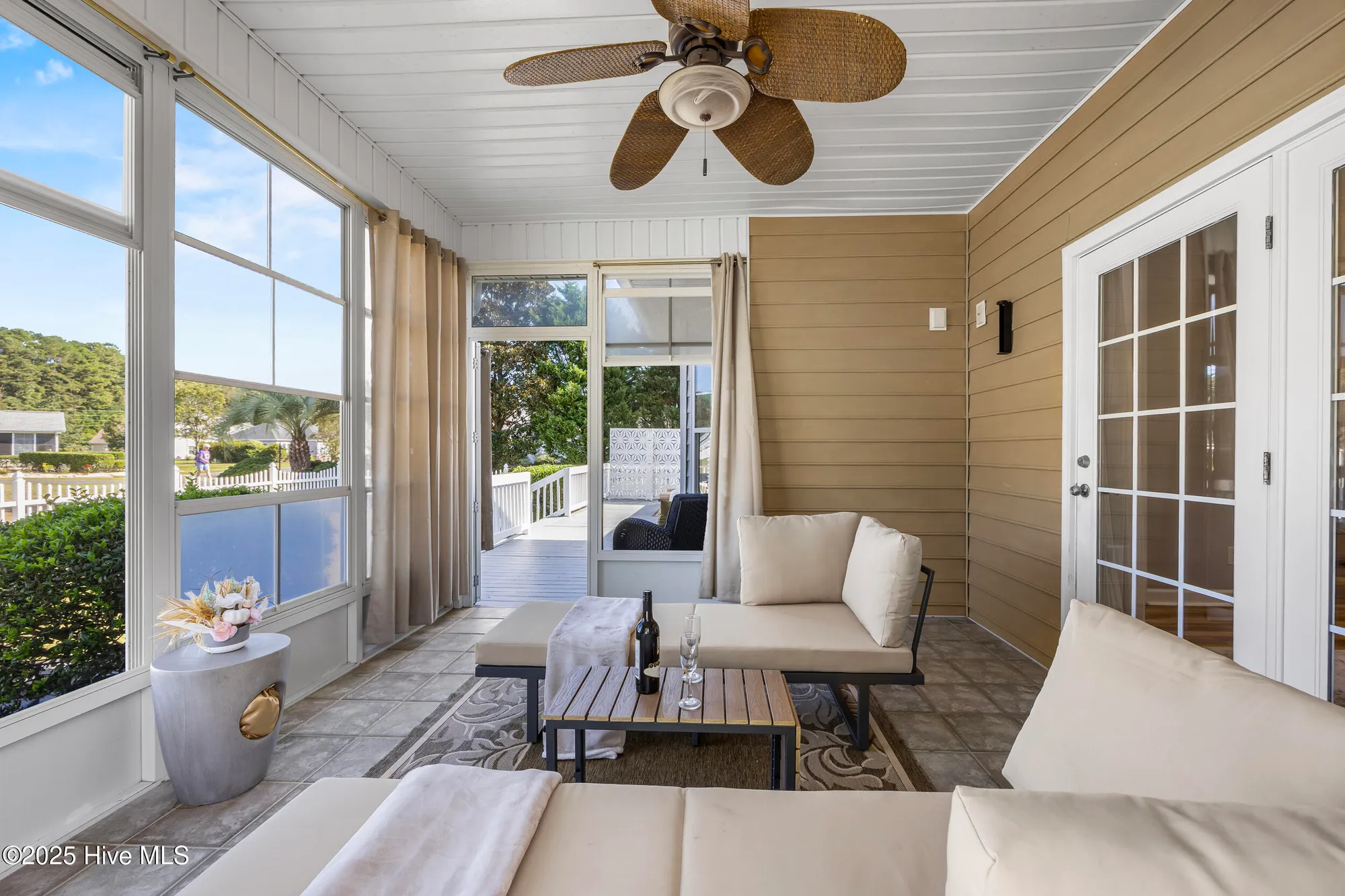 Property Slideshow image 6 of 72 | 1096 rutledge ct, Calabash, NC, 28467
