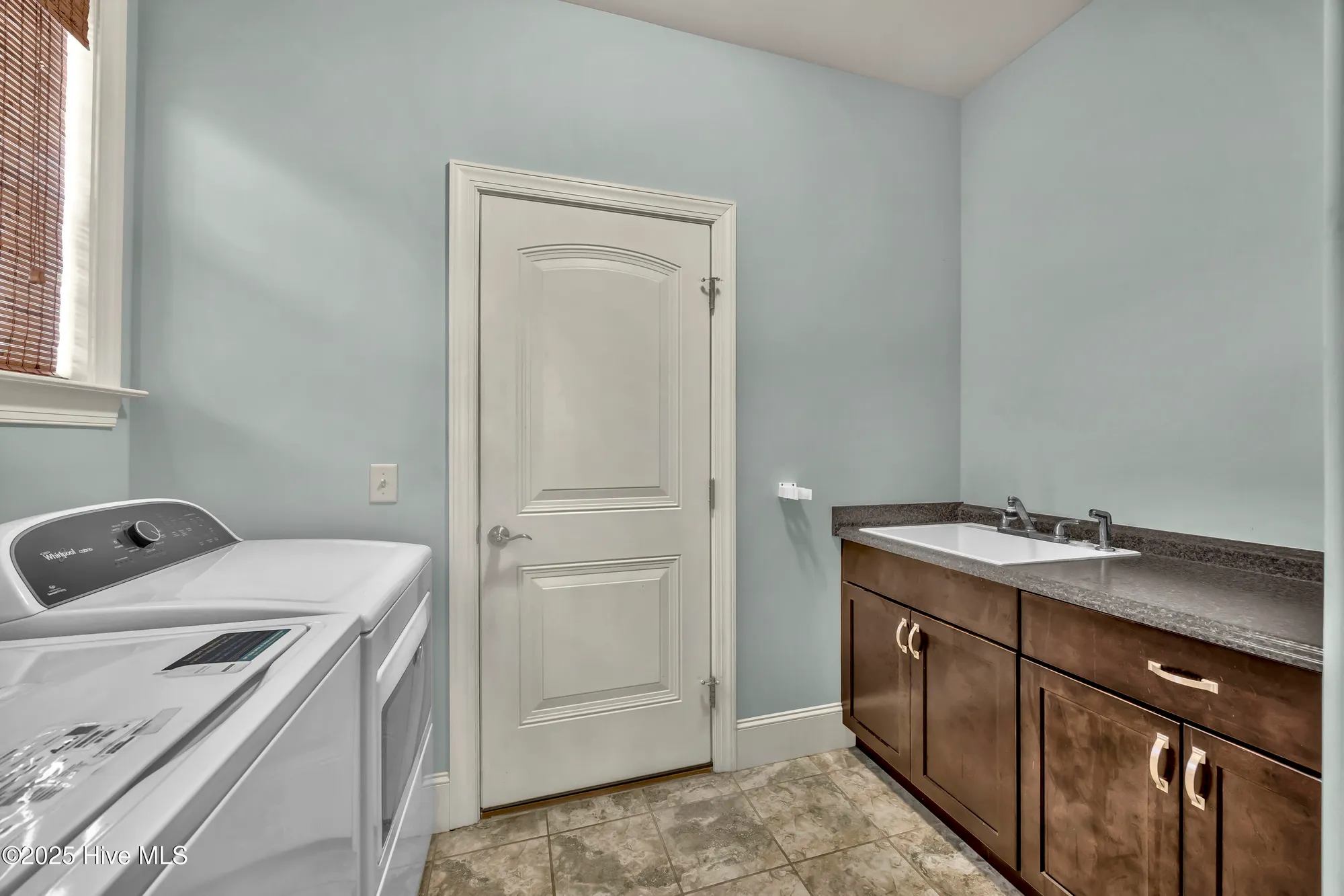 Property Slideshow image 16 of 63 | 8172 garden pointe dr, Leland, NC, 28451