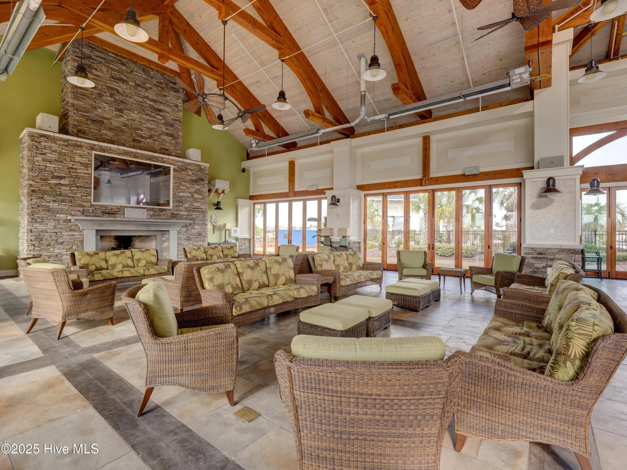 Property Slideshow image 50 of 63 | 8172 garden pointe dr, Leland, NC, 28451