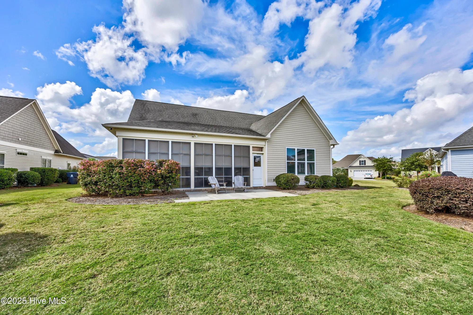 Property Slideshow image 28 of 63 | 8172 garden pointe dr, Leland, NC, 28451