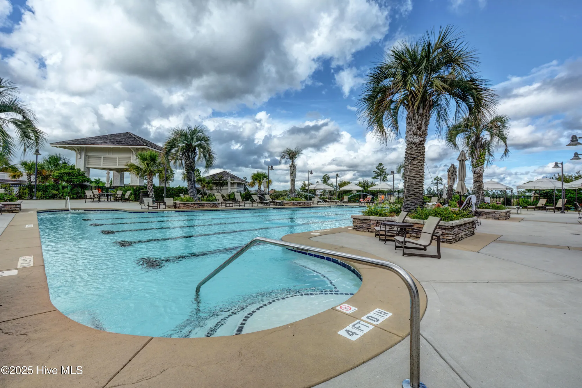 Property Slideshow image 39 of 63 | 8172 garden pointe dr, Leland, NC, 28451