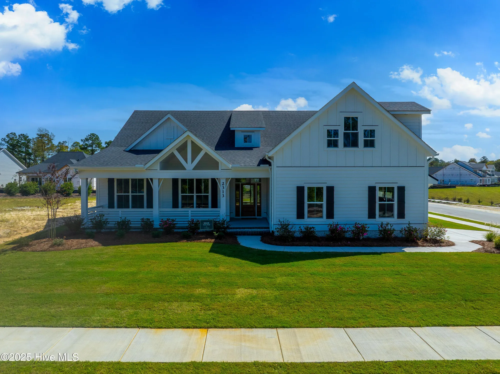 Property Slideshow image 5 of 56 | 2313 firethorne ln, Leland, NC, 28451