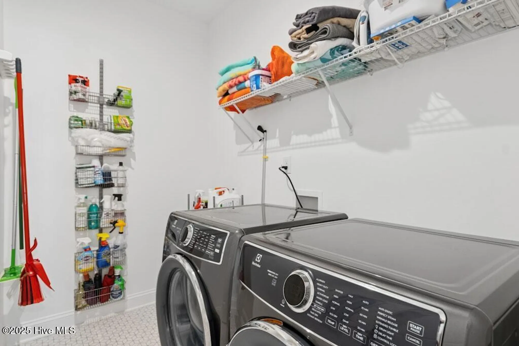 Property Slideshow image 28 of 49 | 1501 honey acorn ln, Wendell, NC, 27591