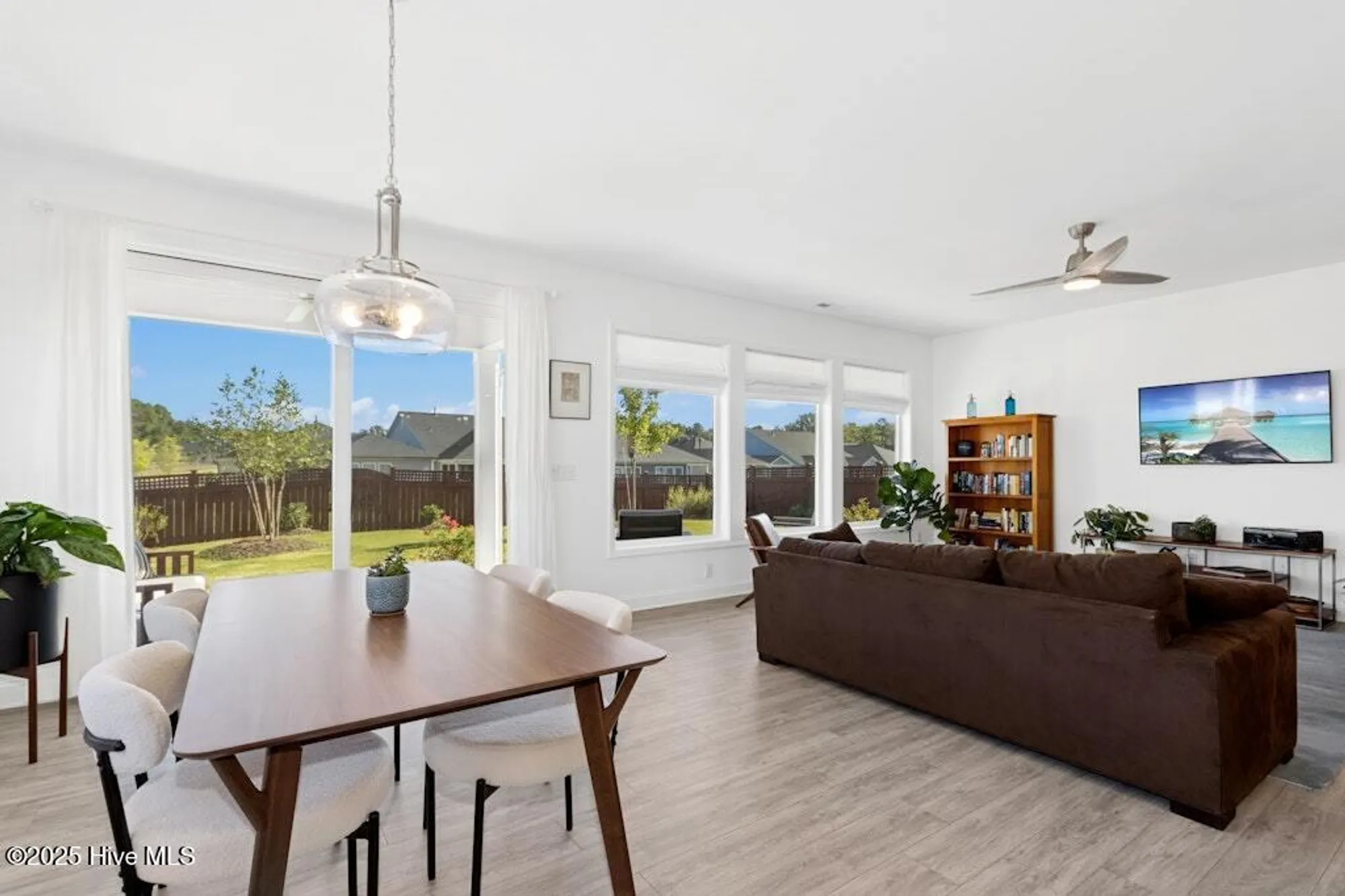 Property Slideshow image 17 of 49 | 1501 honey acorn ln, Wendell, NC, 27591