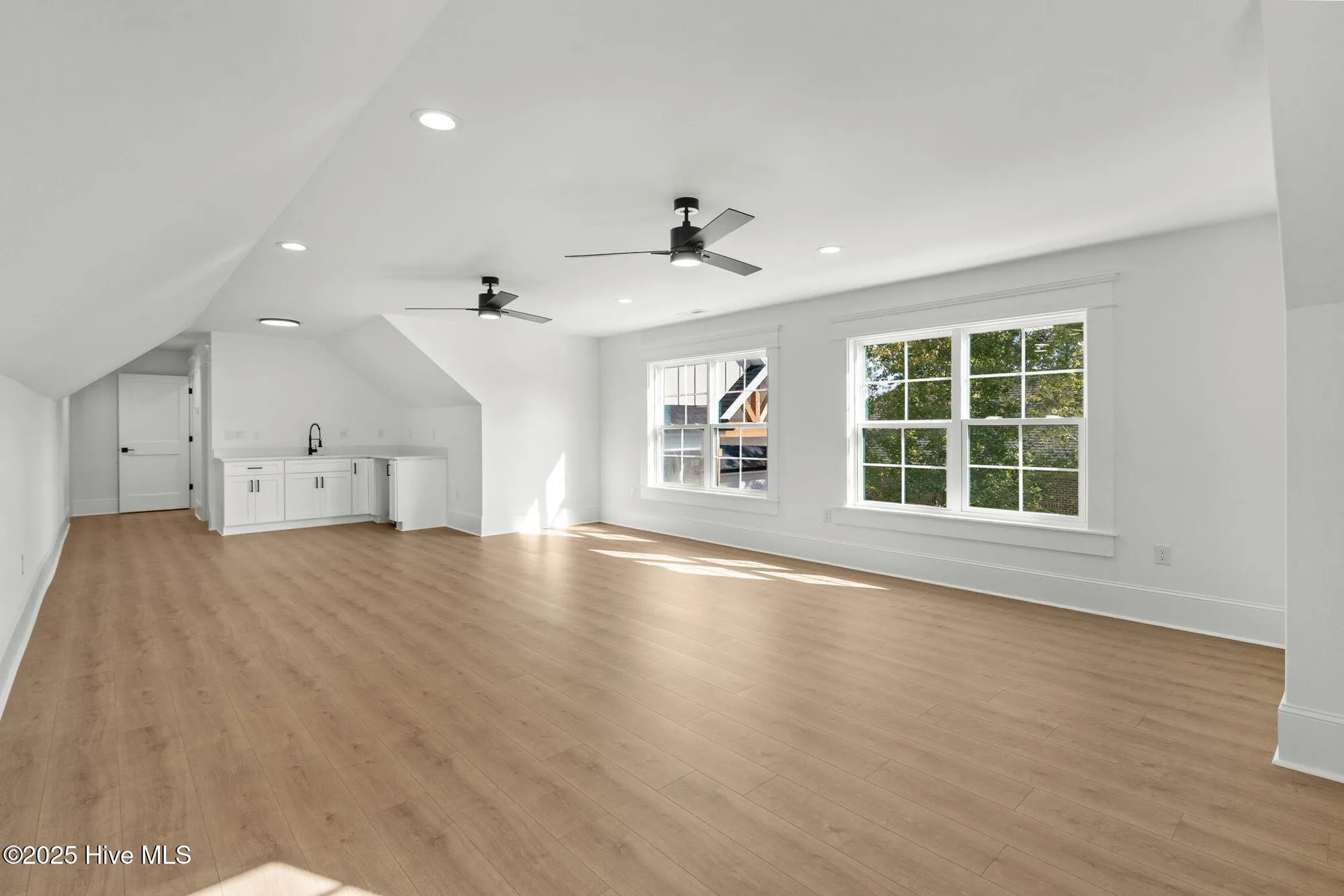 Property Slideshow image 42 of 72 | 9282 checkerberry sq, Calabash, NC, 28467