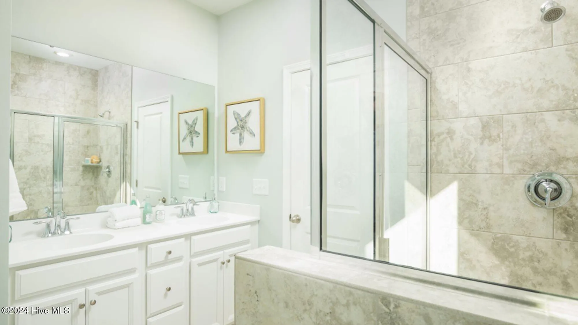 Property Slideshow image 9 of 24 | 1206 e hayworth lane ave, Calabash, NC, 28467