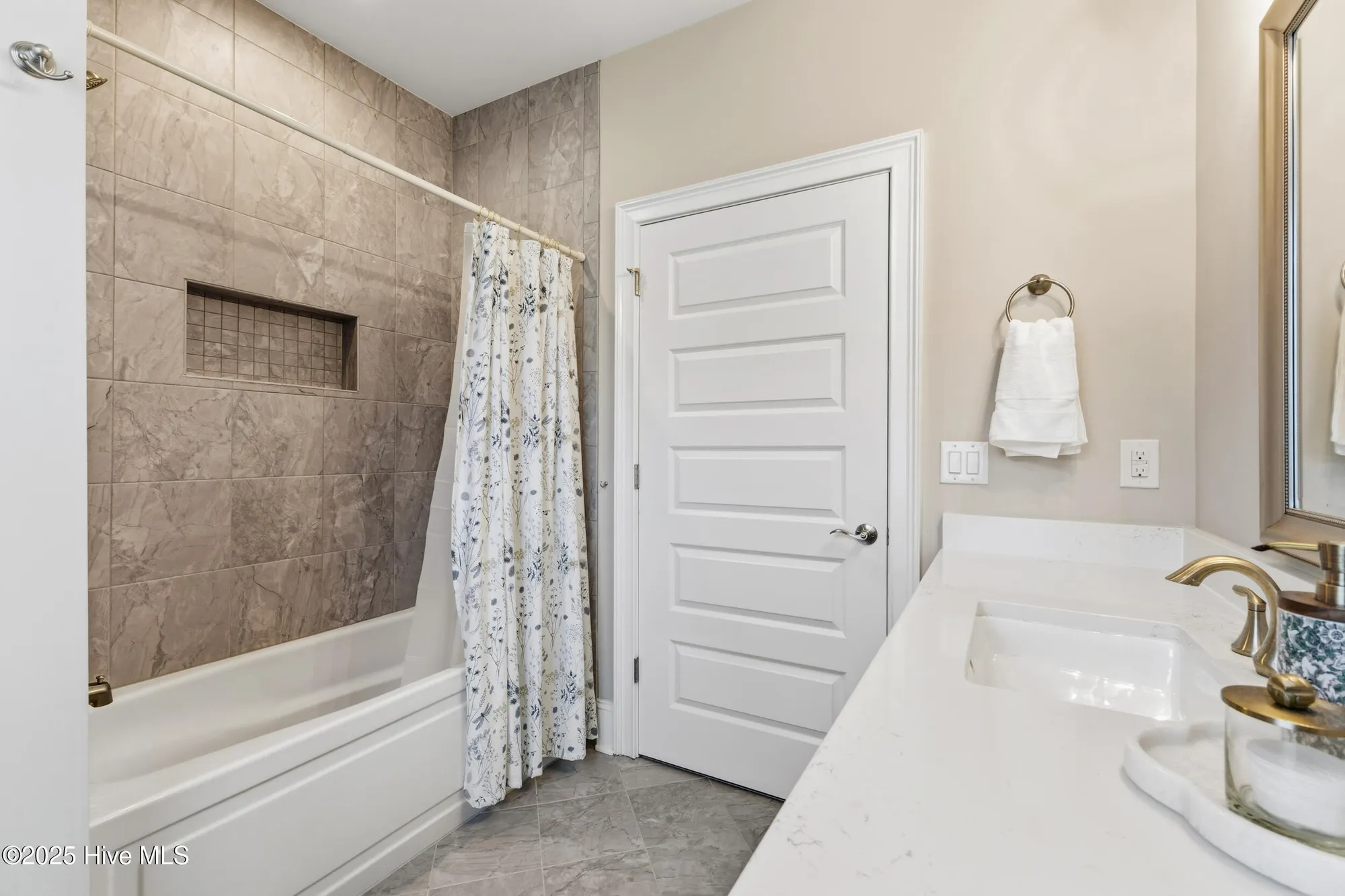 Property Slideshow image 29 of 51 | 6741 summerhill gln sw, Ocean Isle Beach, NC, 28469